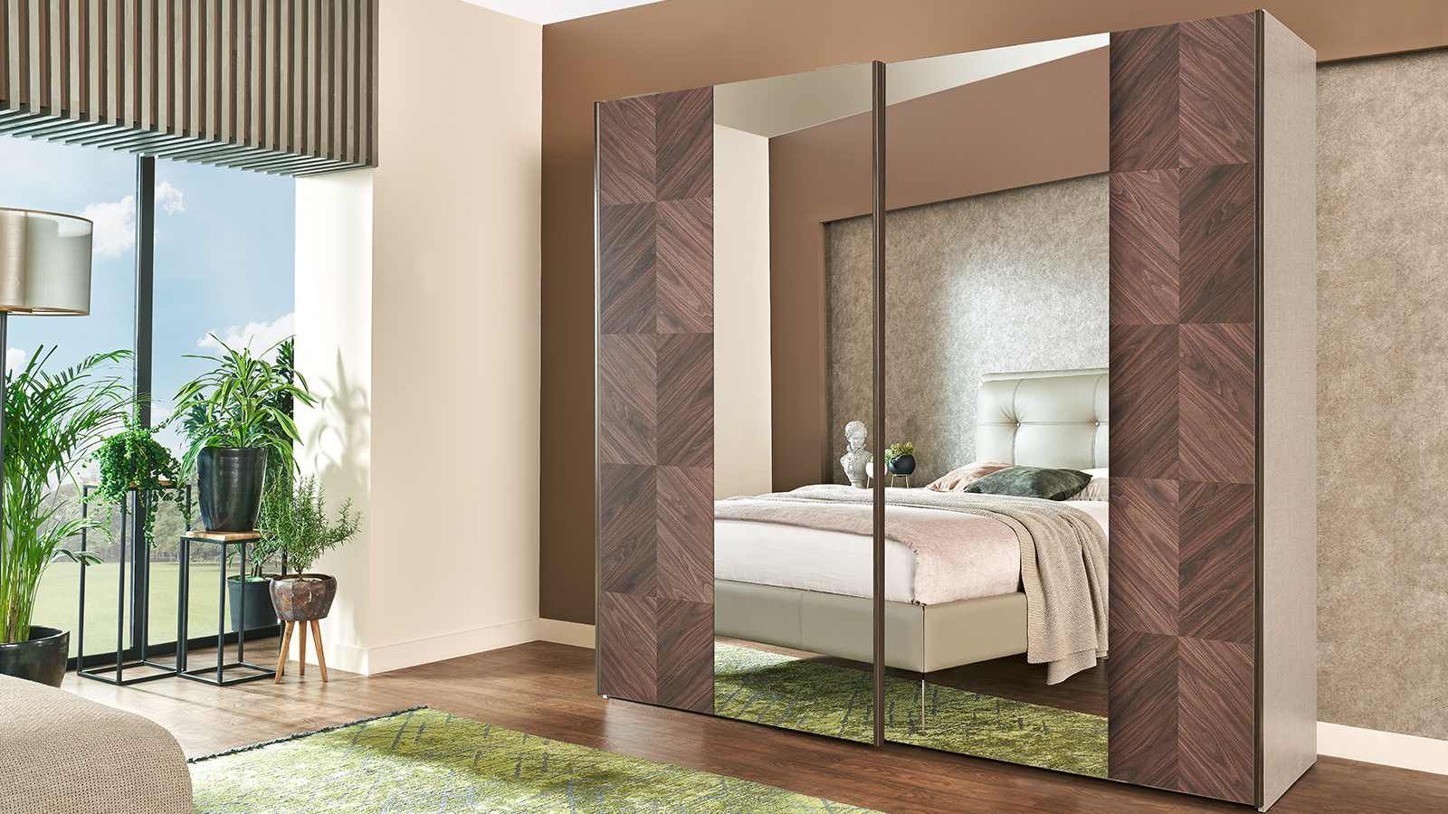 Гардероб с плъзгащи врати «Talin» с огледална врата, ширина 233см