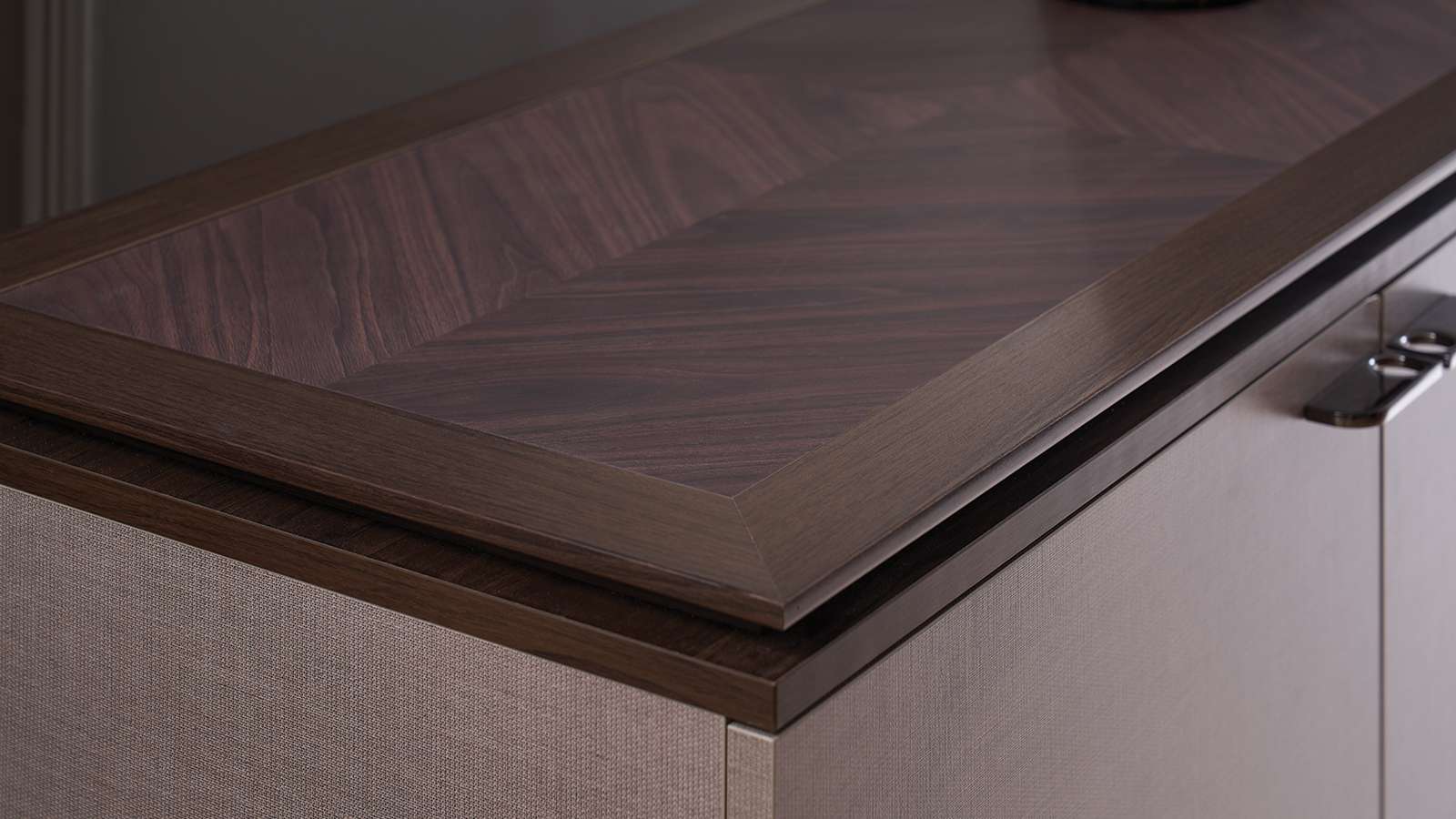 Бюфет «Talin» с две чекмеджета, размер 210х81х50см