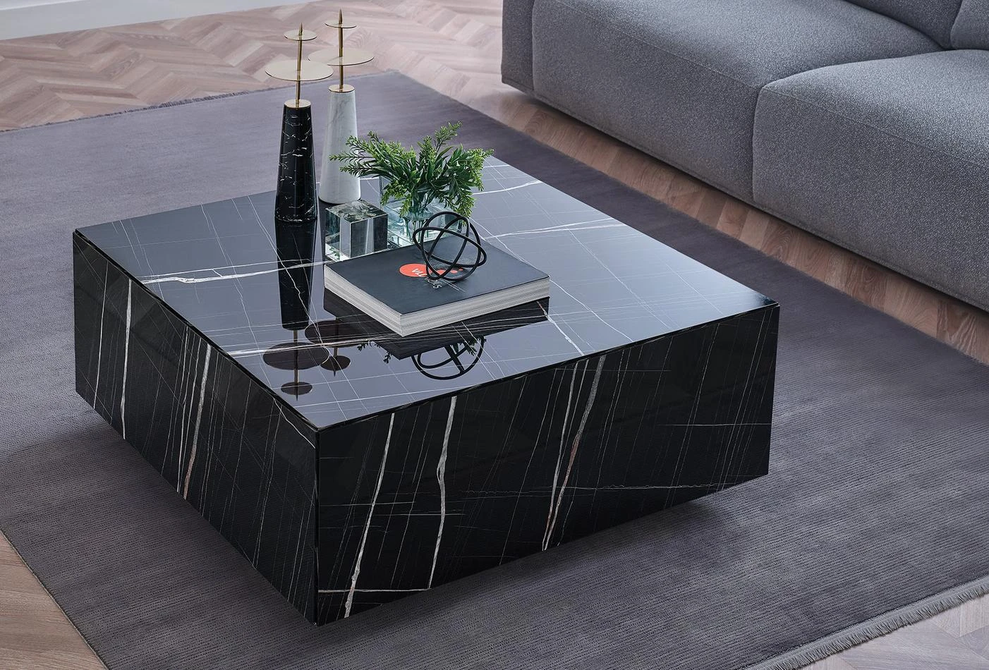 Холна маса «Tosca Black» с размер 90х35х90см