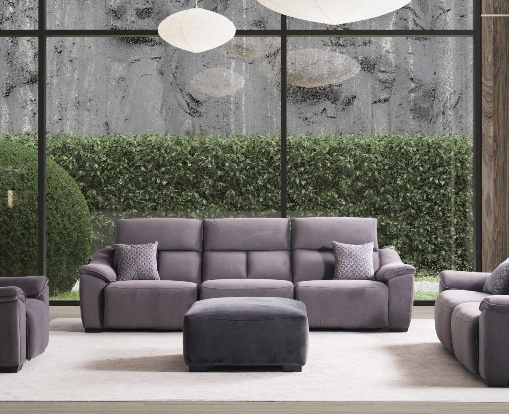 Триместен диван «Pristine» с електрически релакс механизъм, USB зарядна станция, ширина 290см