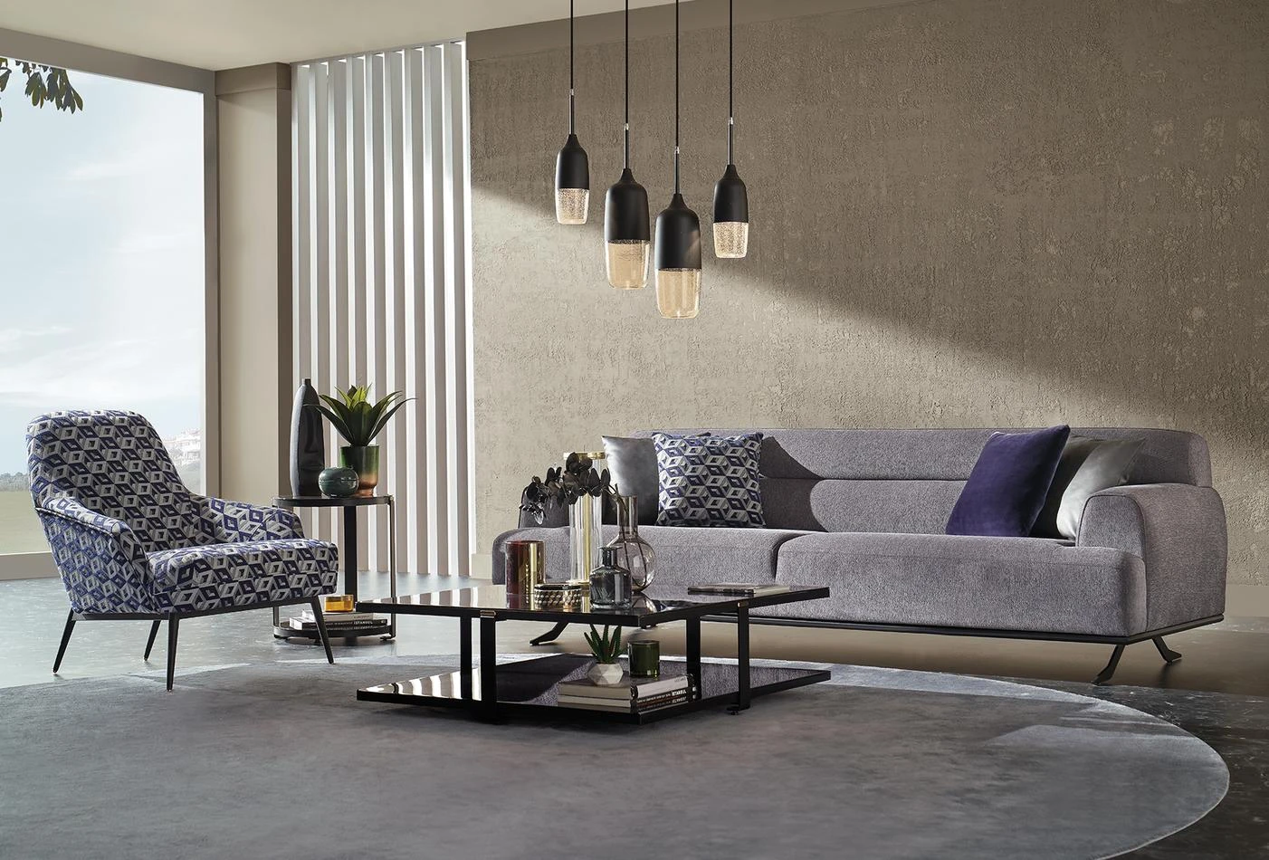 Триместен диван «Valdera» + 4 декоративни възглавници, ширина 256см