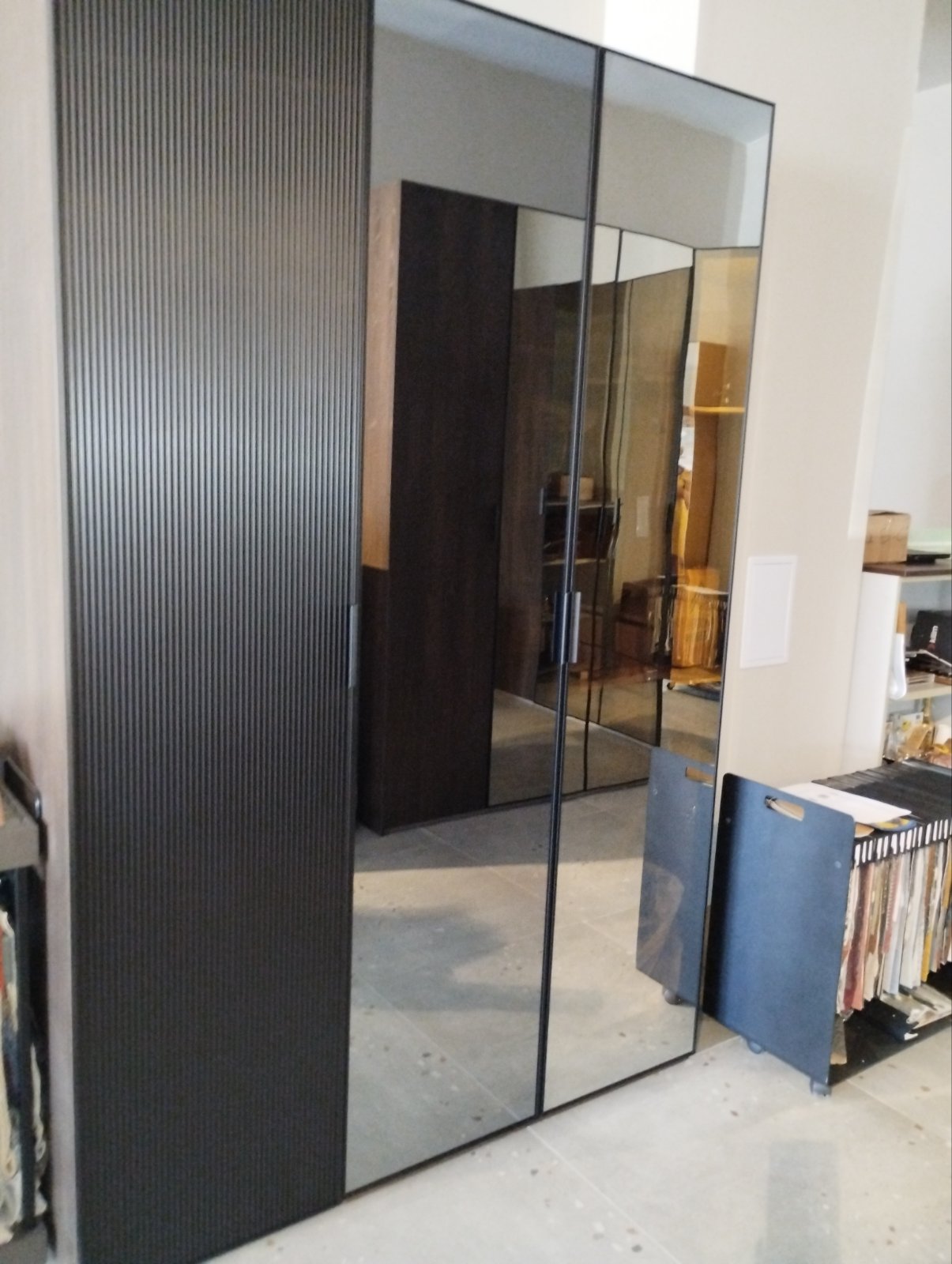 Трикрилен гардероб Alfa - Аутлет