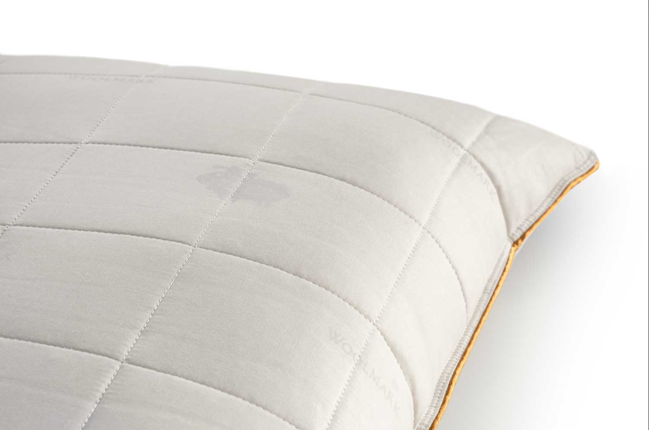 Възглавница «Wool» с вълна, с капитониран свалящ се калъф