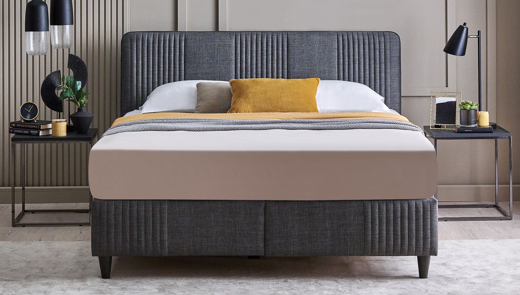 Тапицирана основа за легло «Wool Sense» с място за съхранение, повдигащ механизъм, система за безшумно затваряне