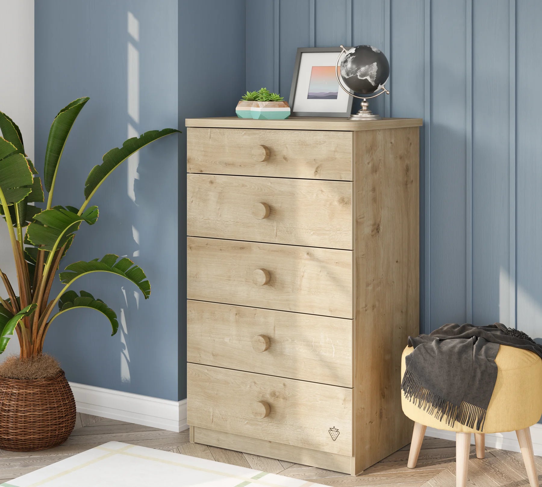 Скрин «Mocha» с пет чекмеджета, размер 63х104х49см