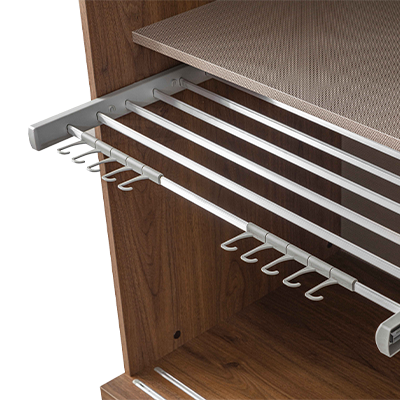 Гардероб «Wood» с огледална врата, лост за закачалки, рафтове, ширина 269см