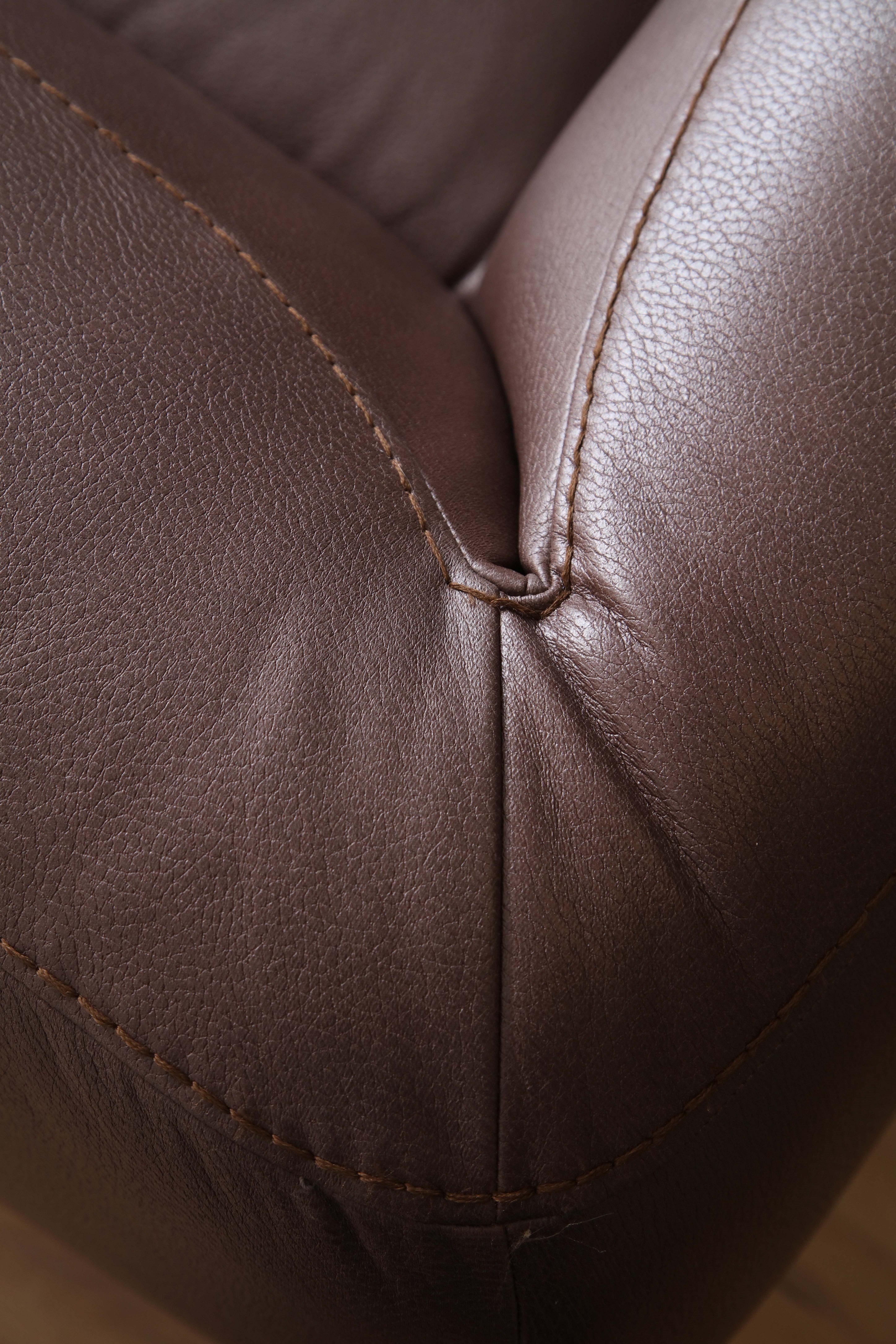 Триместен диван «Lisbon» + 2 декоративни възглавници, ширина 250см