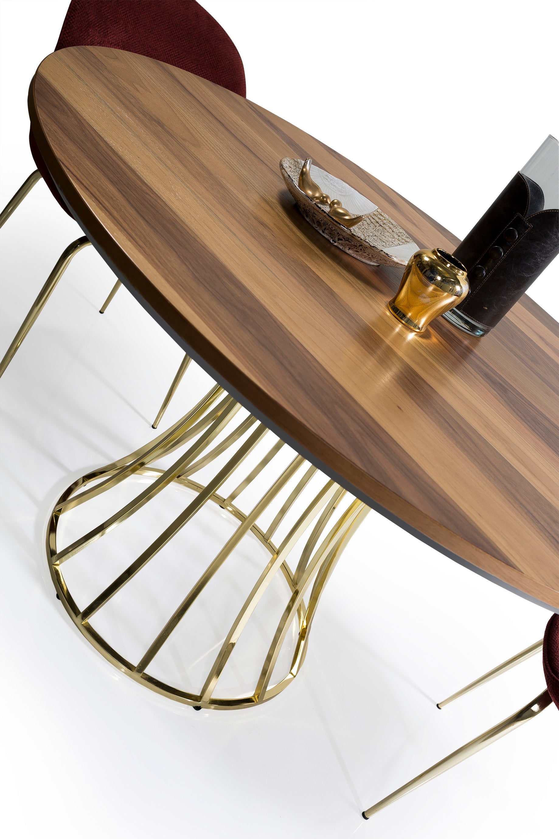 Трапезна маса «MS 72» с размер 130х76х130см