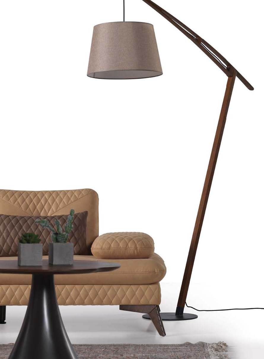 Ъглов разтегателен диван «Quatro Relax New» + три декоративни възглавници, с подвижни подлакътници, ширина 290см