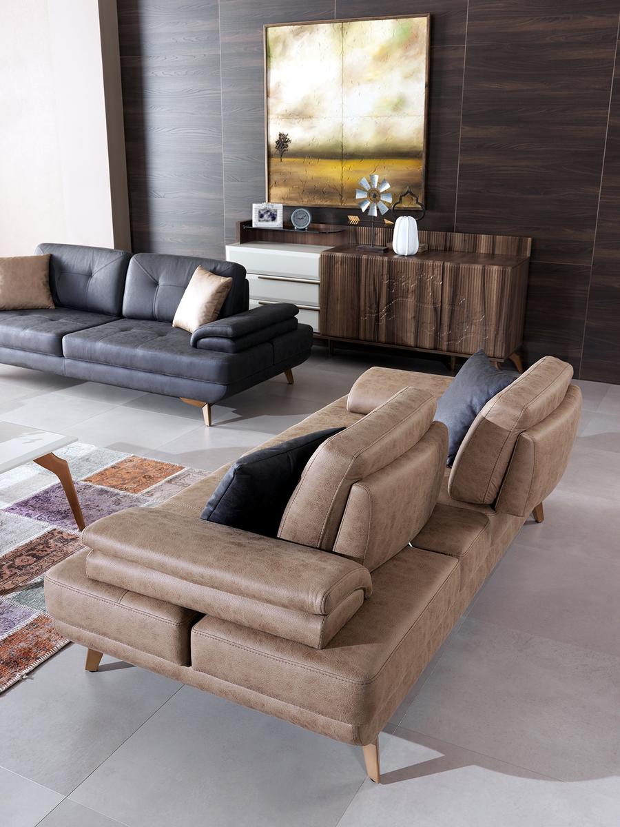 Триместен разтегателен диван «Avensis» + 2 декоративни възглавници, с подвижни подлакътници, ширина 240см