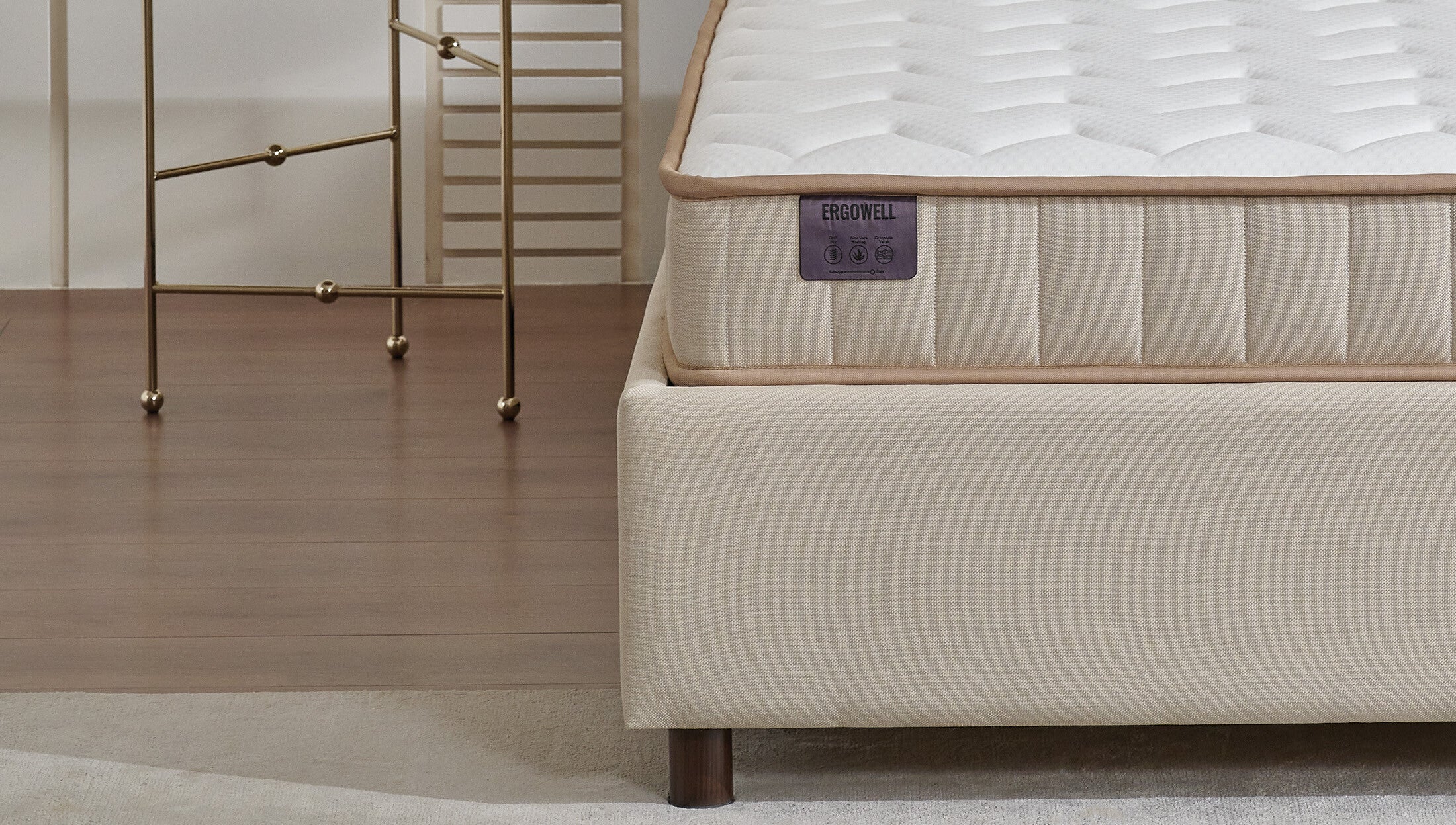 Тапицирано легло «Ergowell Lipa» + Матрак и табла - с място за съхранение, матрак с алое вера