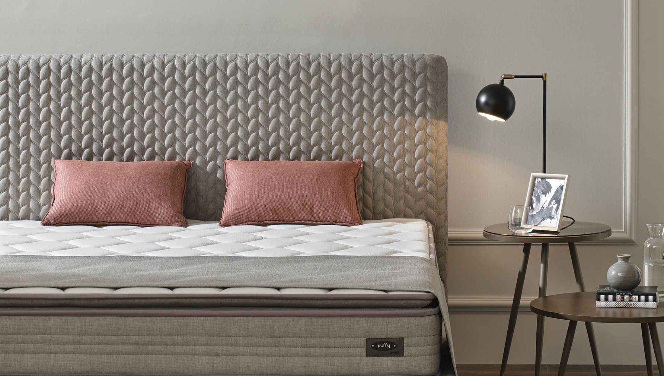 Тапицирано легло «Smart Care» + Матрак и табла - с място за съхранение, матрак с алое вера, с лятна и зимна страна