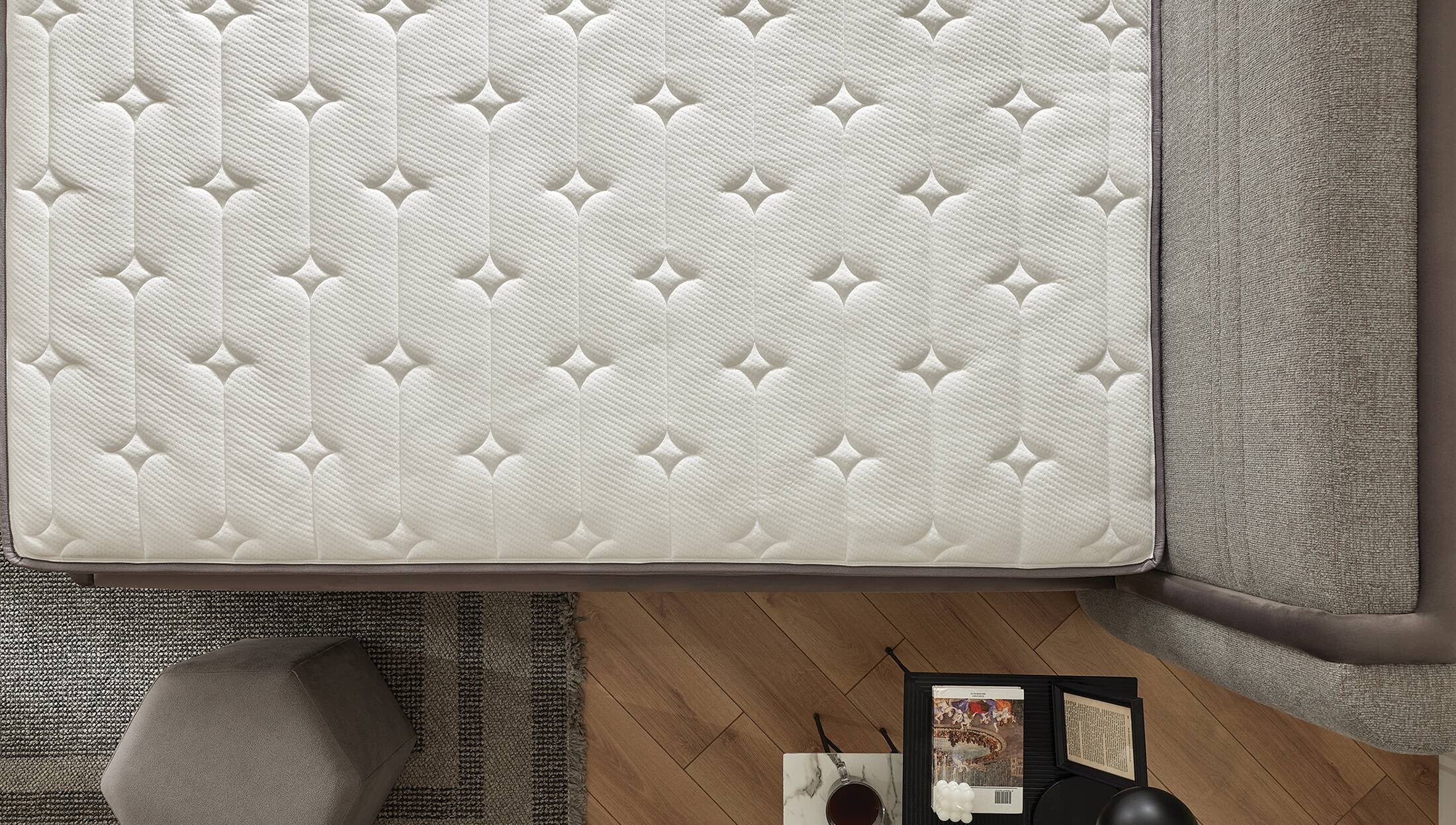 Матрак «Latex 7 Zone» + свалящ се калъф, с покет пружинна система, 32 см