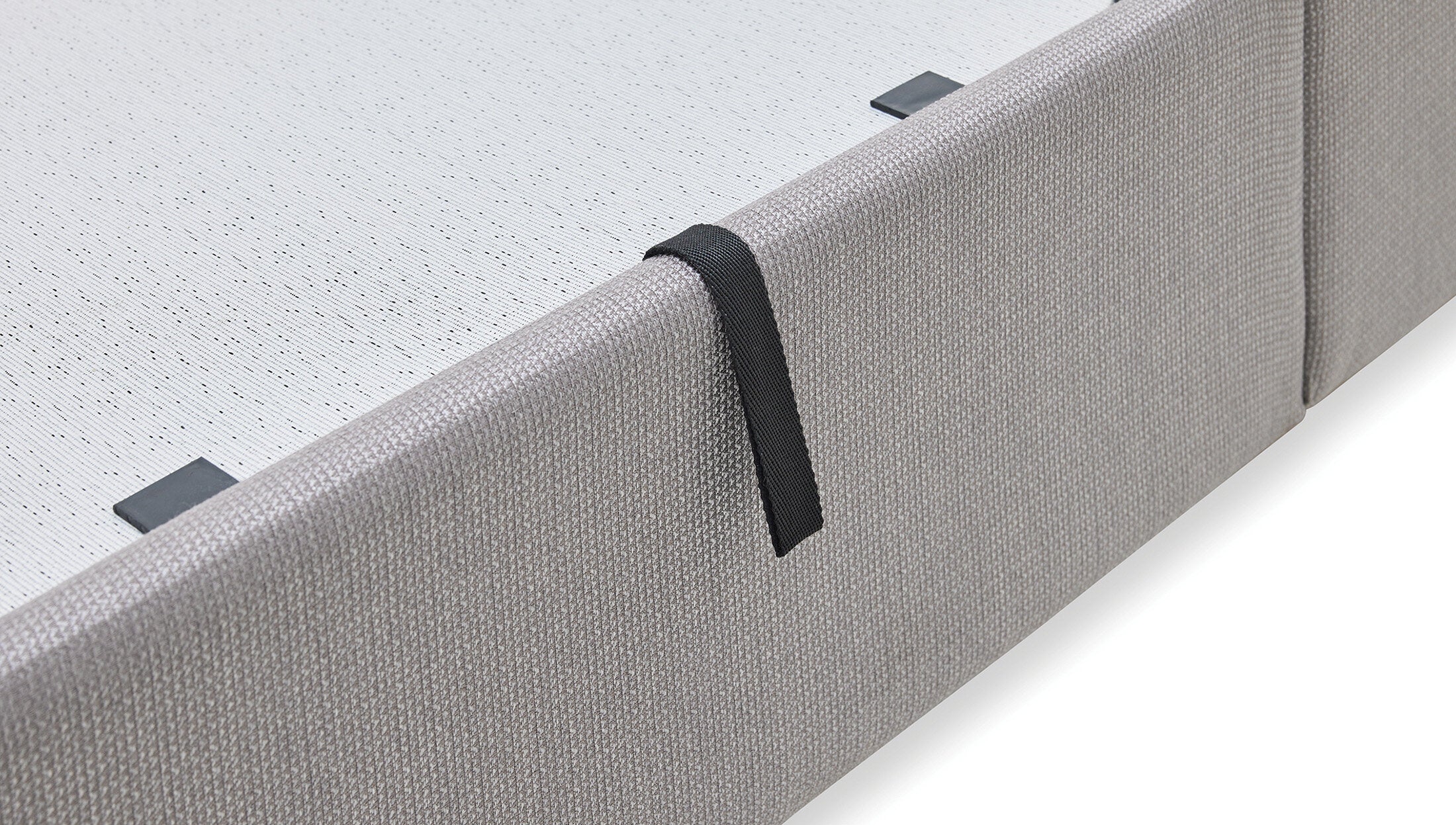 Тапицирано легло «Somni» + Матрак «Sleep Balance Pro» + табла «Nano» с място за съхранение, повдигащ механизъм, система за безшумно затваряне