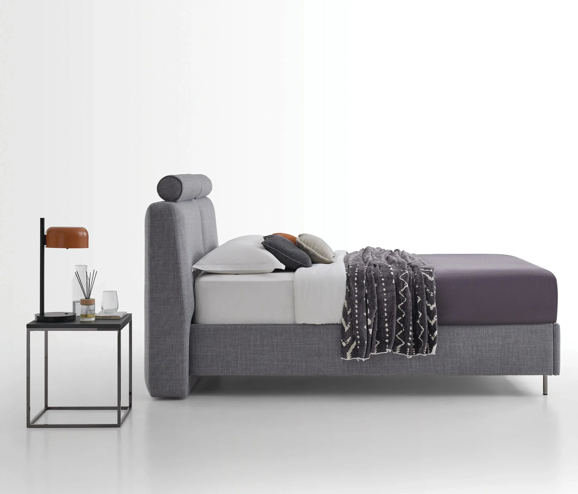 Тапицирано легло «Barte» + Матрак «Prestige Prime» + табла «Prestige Prime» с място за съхранение, матрак с антибактериална технология