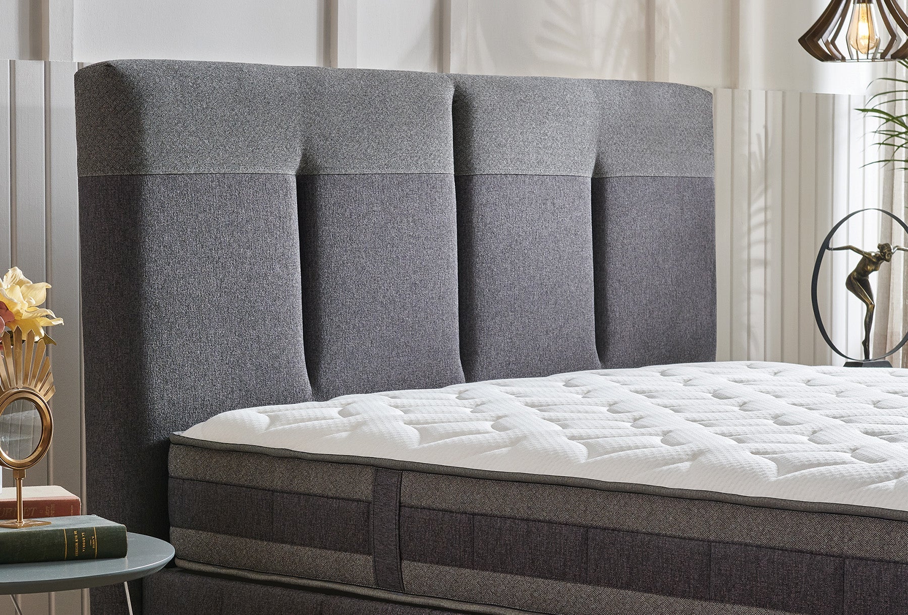 Тапицирано легло «Dream Line» + табла - с място за съхранение, повдигащ механизъм, система за безшумно затваряне