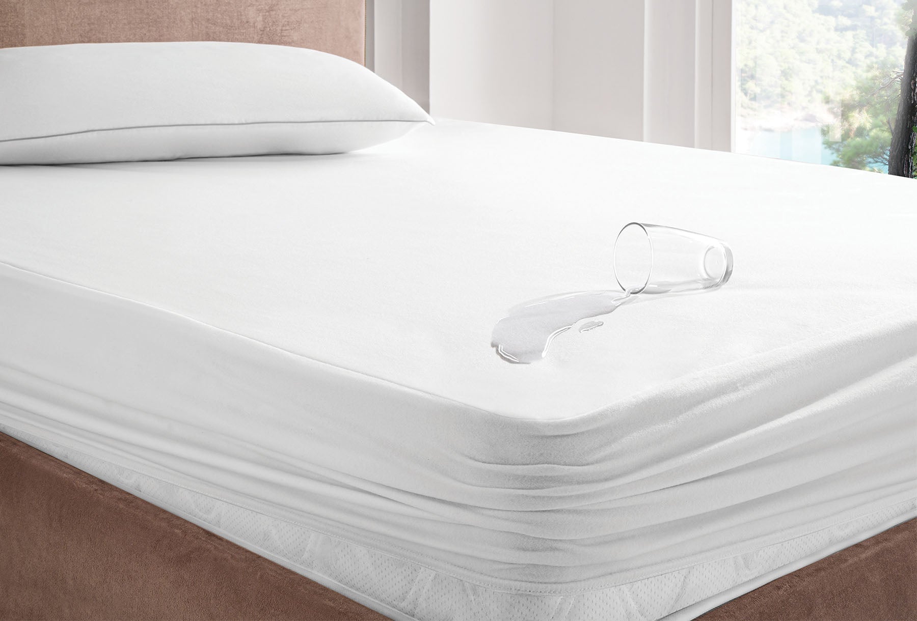 Протектор за матрак «Microfit» с цял ластик, водоустойчив