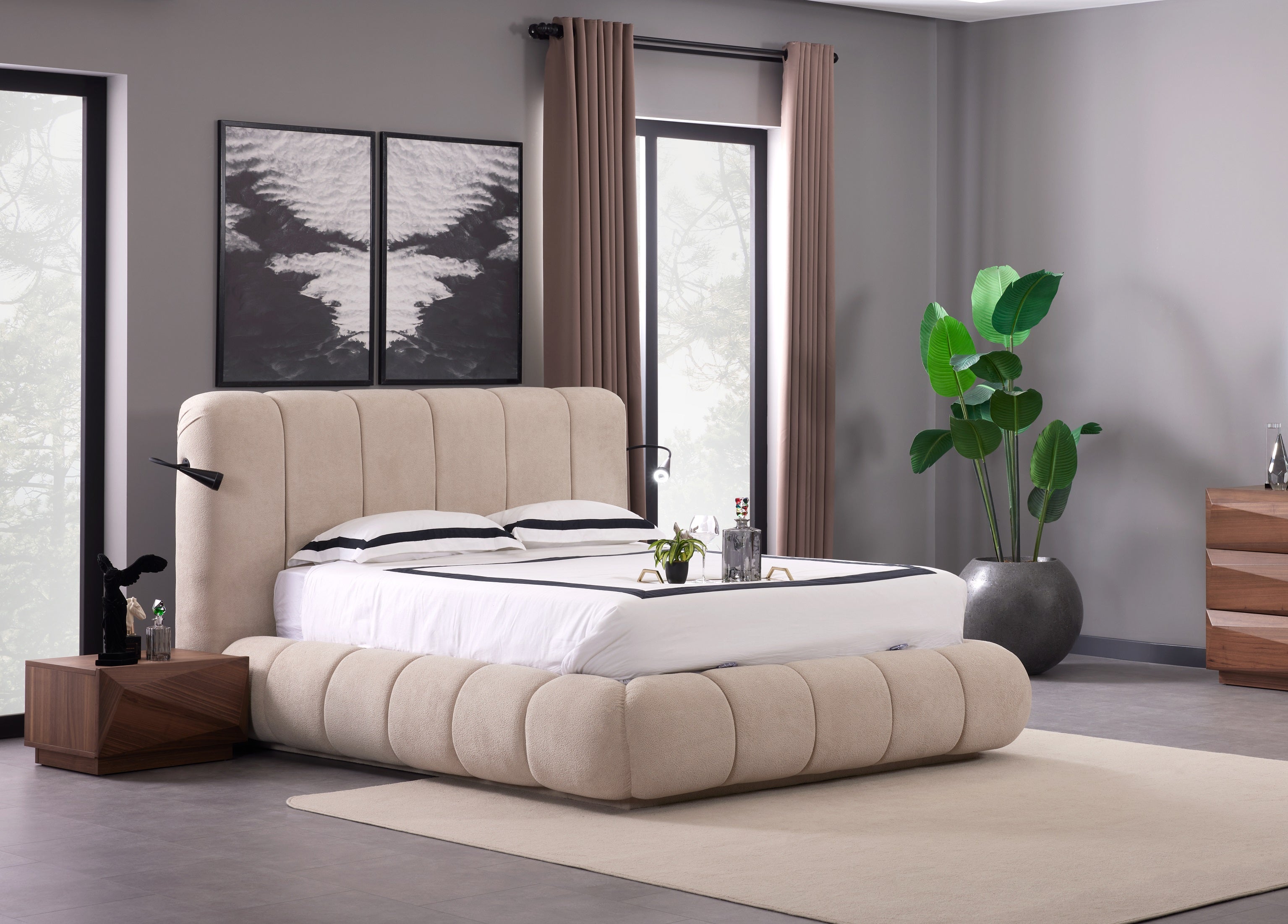 Тапицирано легло «New Carisma» + осветление - с място за съхранение, повдигащ механизъм