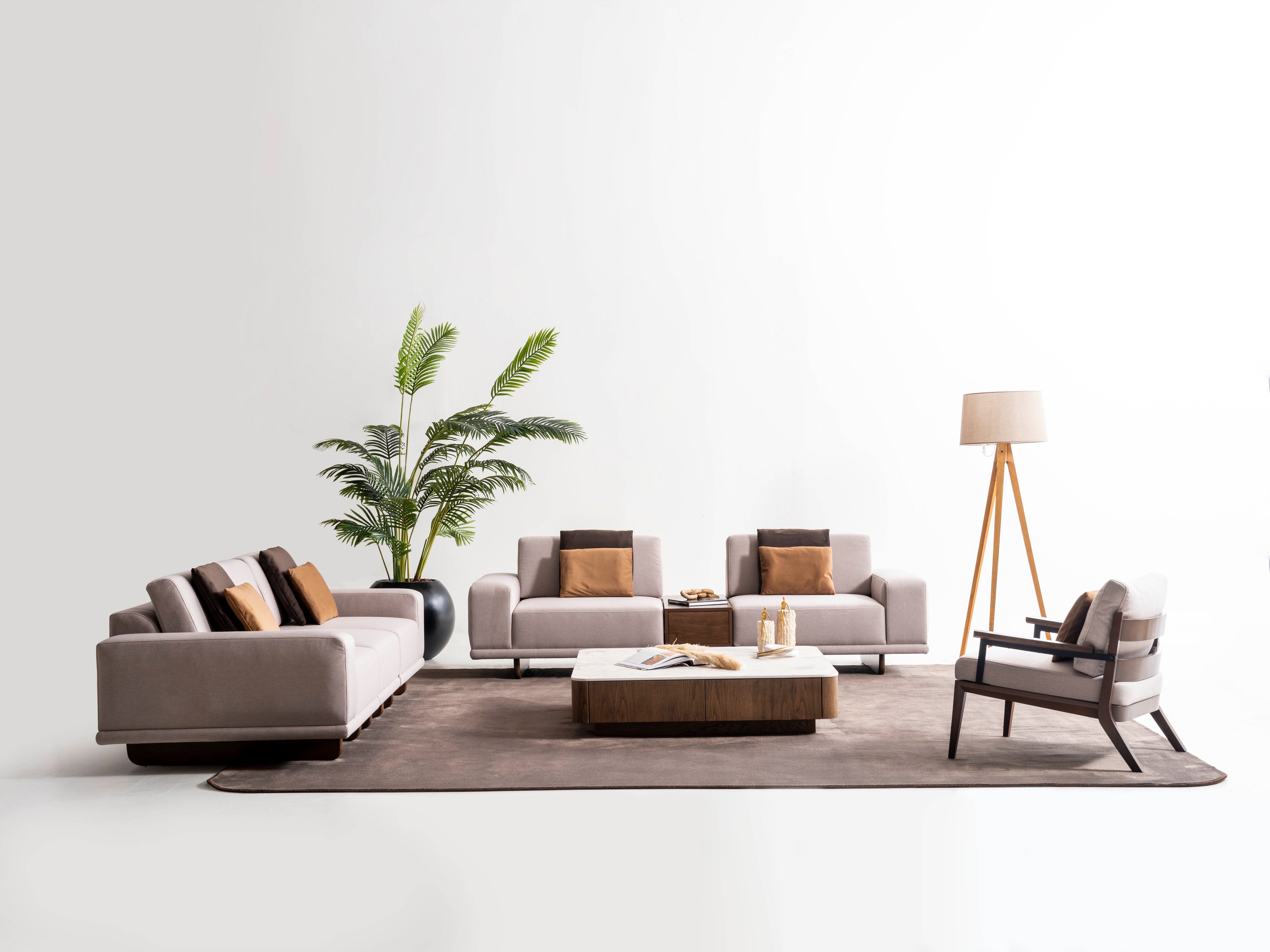 Триместен разтегателен диван «Exence» + декоративни възглавници, конзолна масичка, ширина 260см