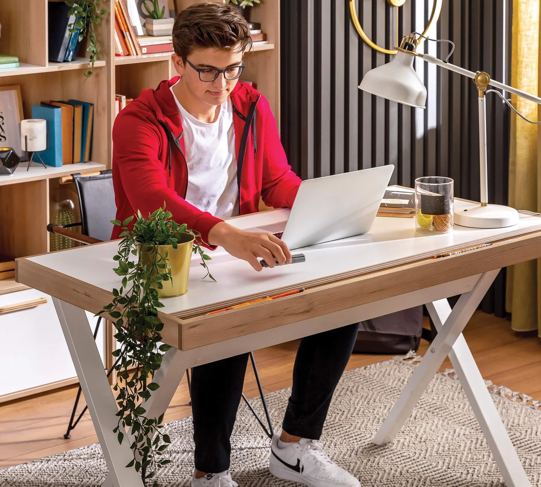 Бюро «Modera» с размер 130x76x70