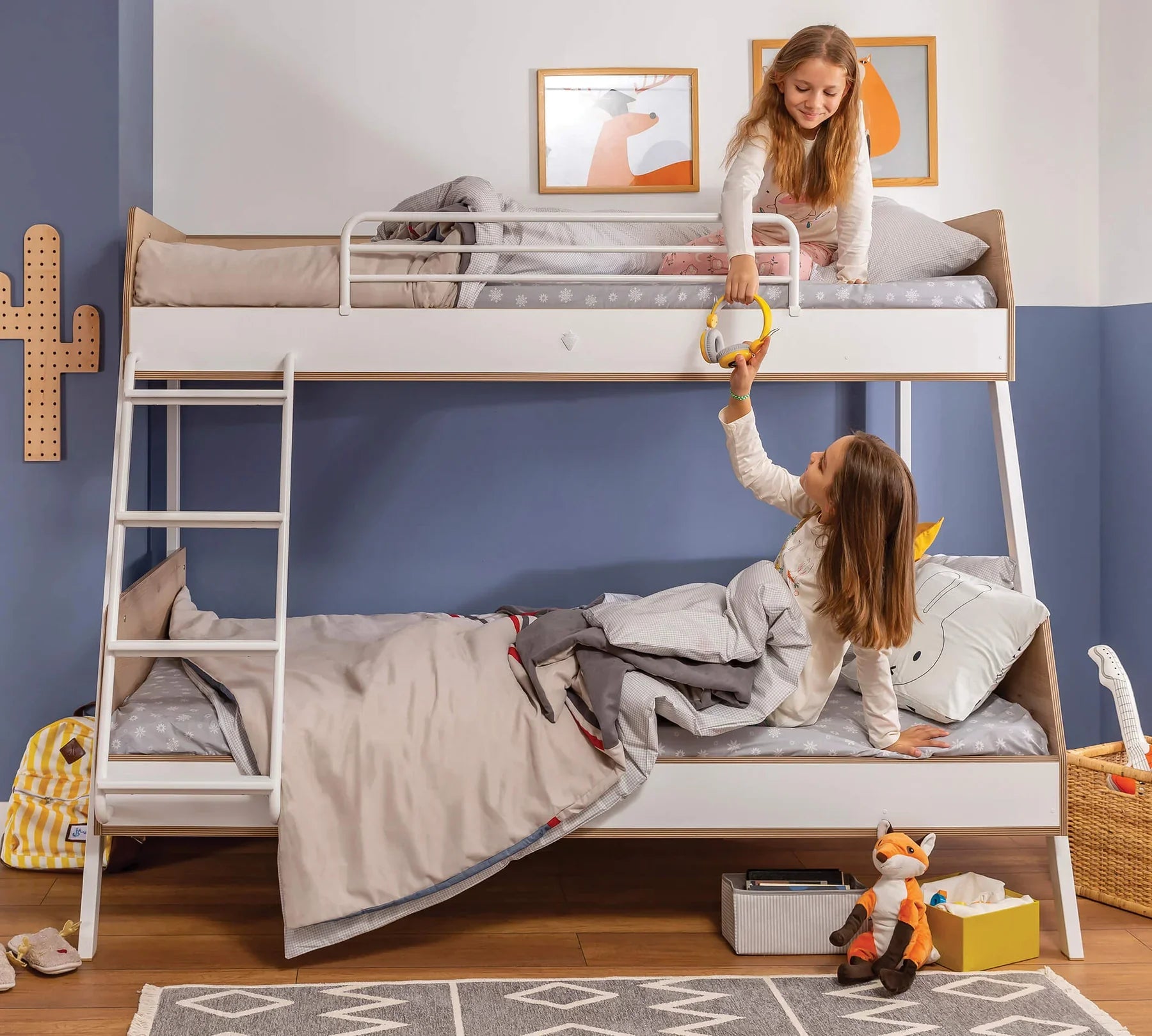 Двуетажно легло Modera 120x200см - 90x200см