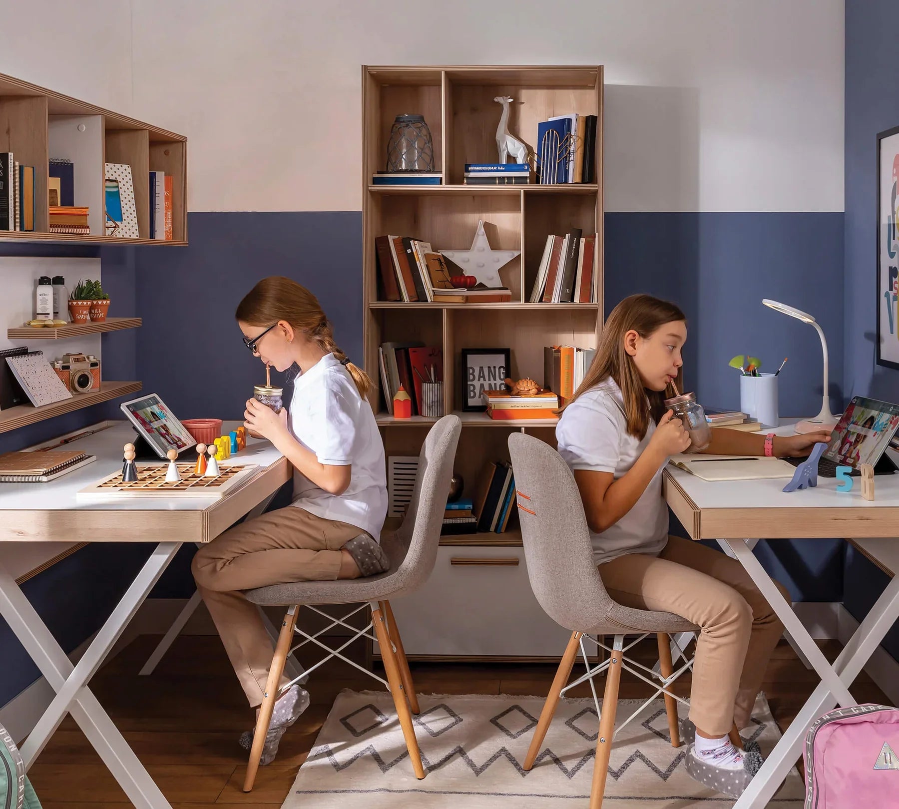 Библиотека «Modera» с размер 71x182x35см