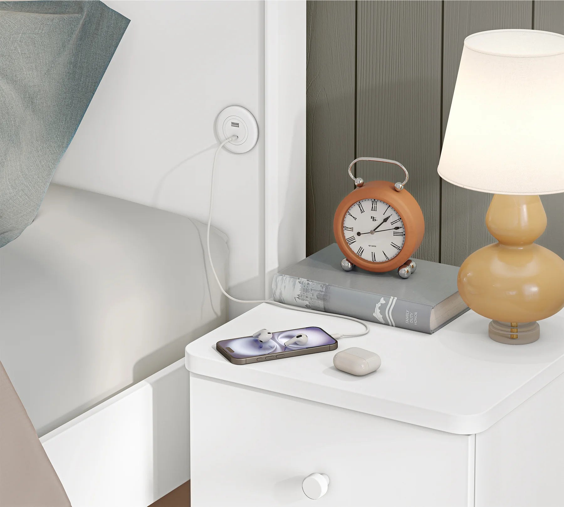 Легло «Varia White» + табла с USB зарядна станция