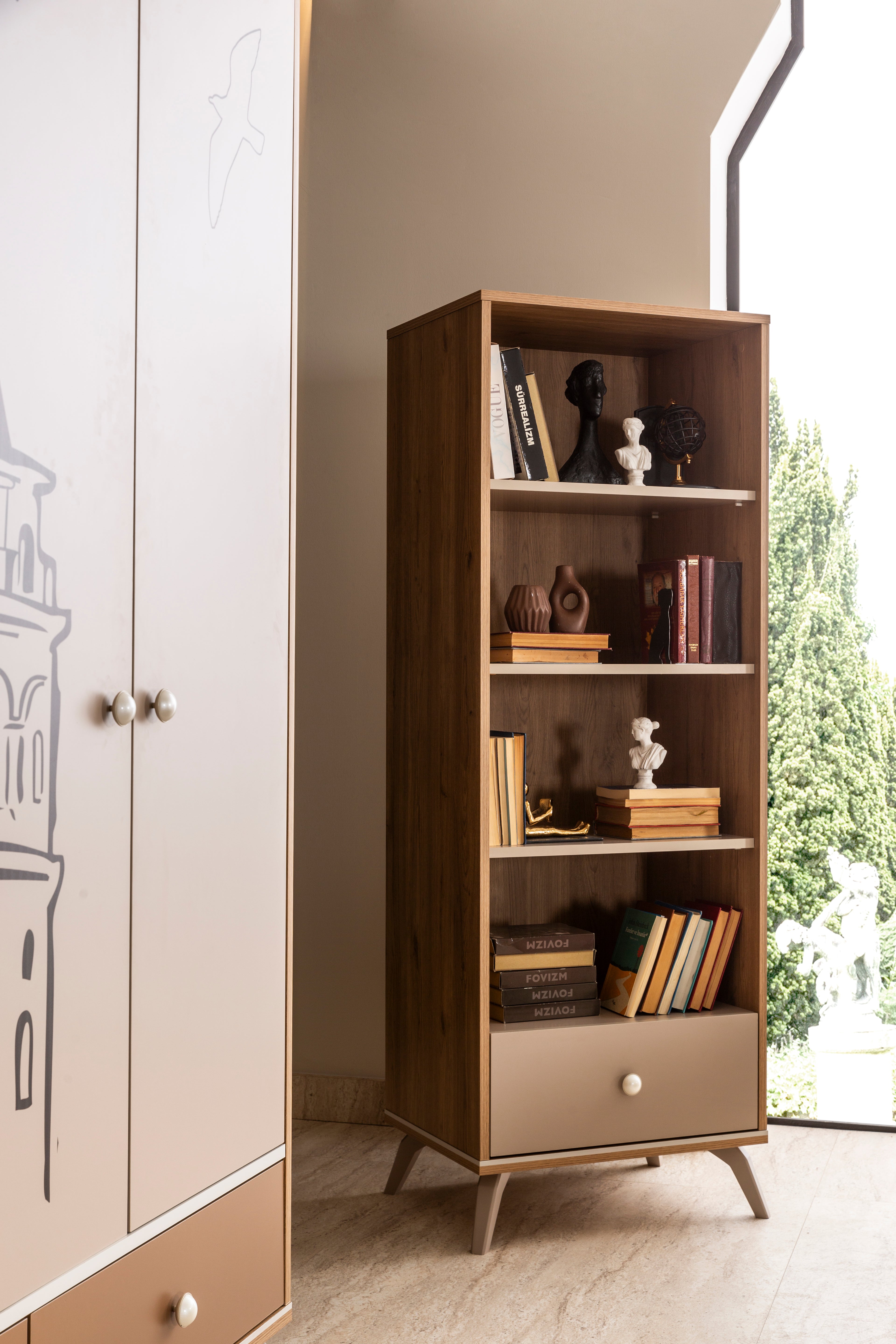 Библиотека «Galata Teen» с размер 62x170x48см