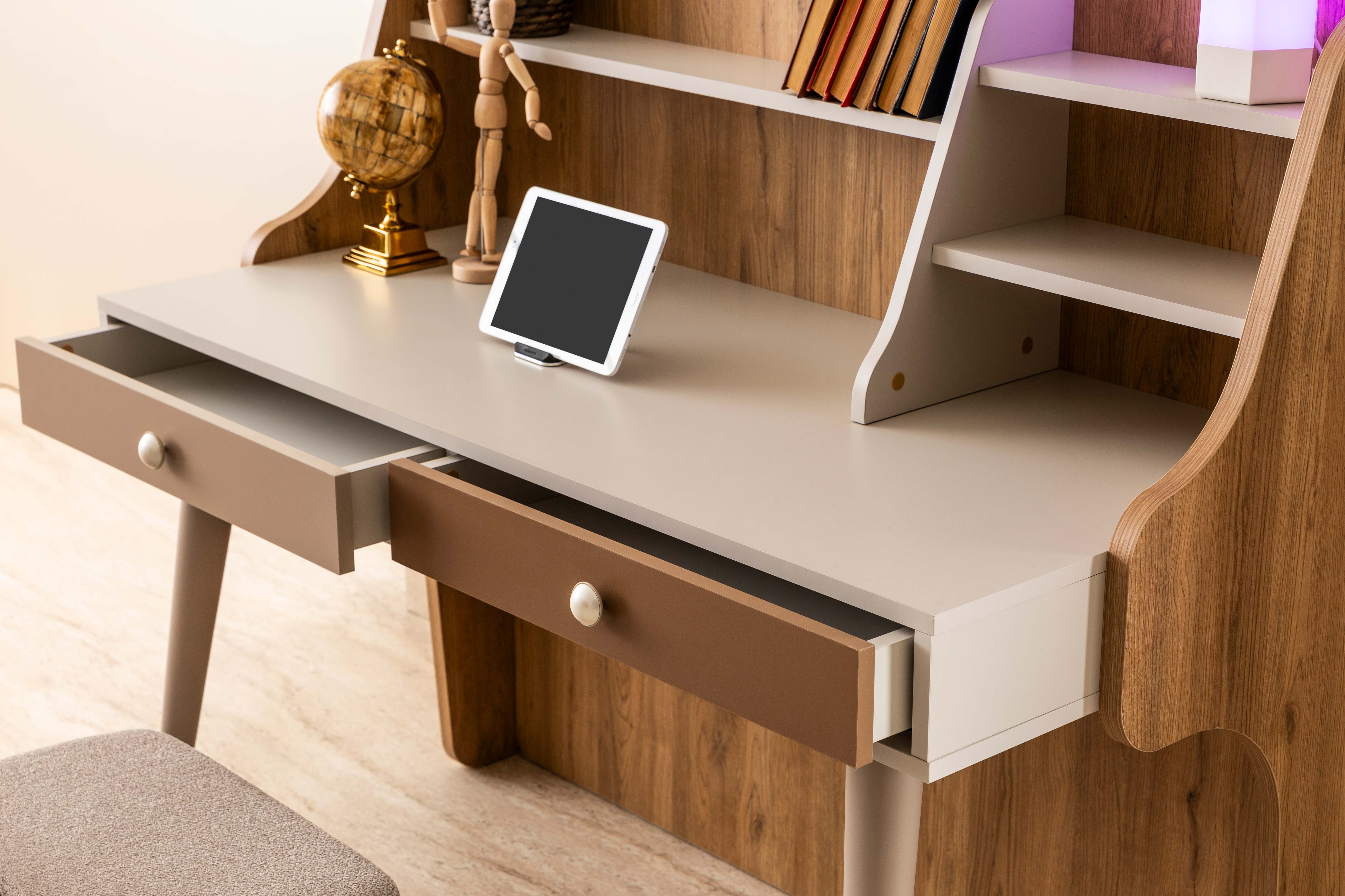 Бюро «Galata Teen» с размер 137x120x65