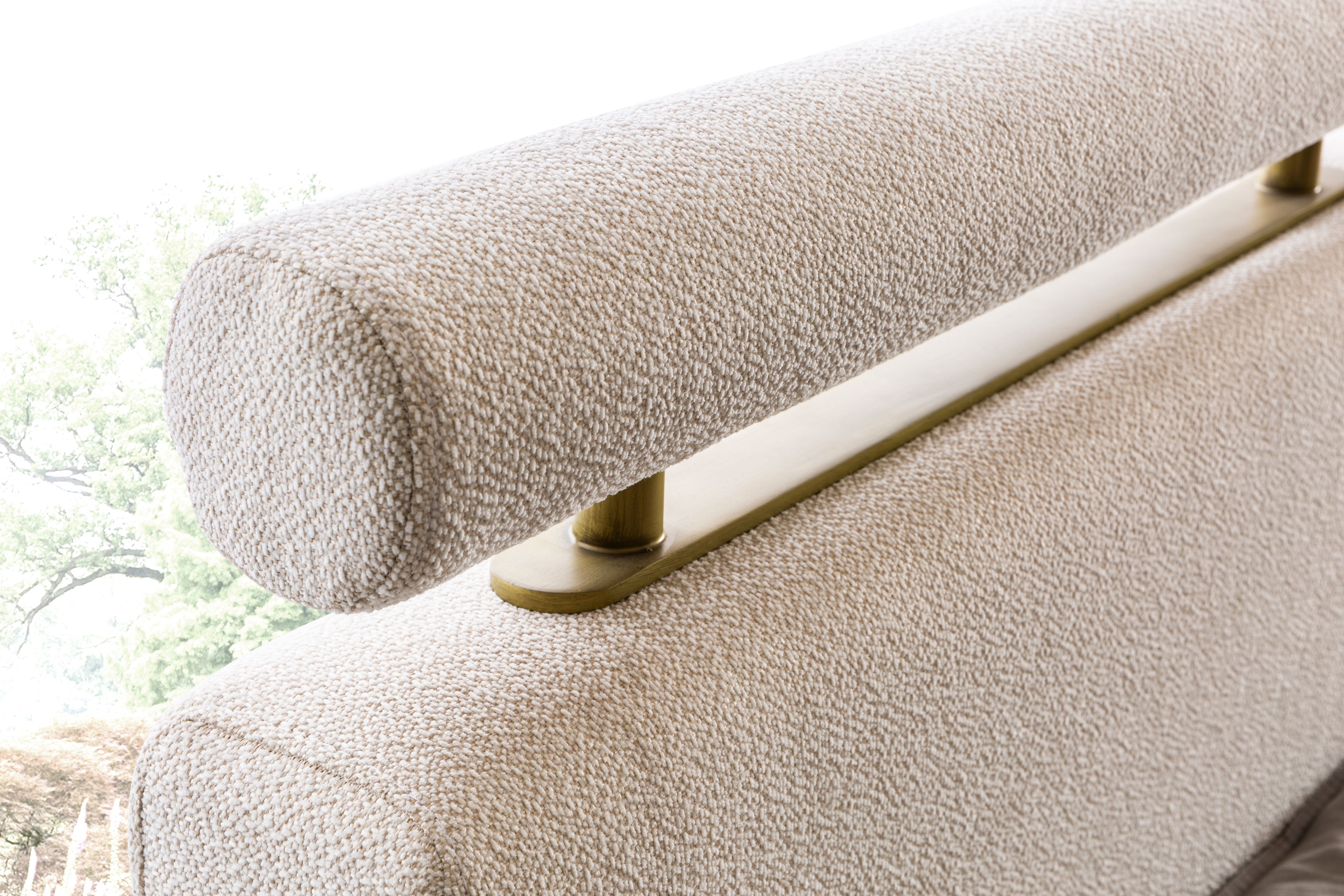 Тапицирано легло «Belek» с място за съхранение, повдигащ механизъм