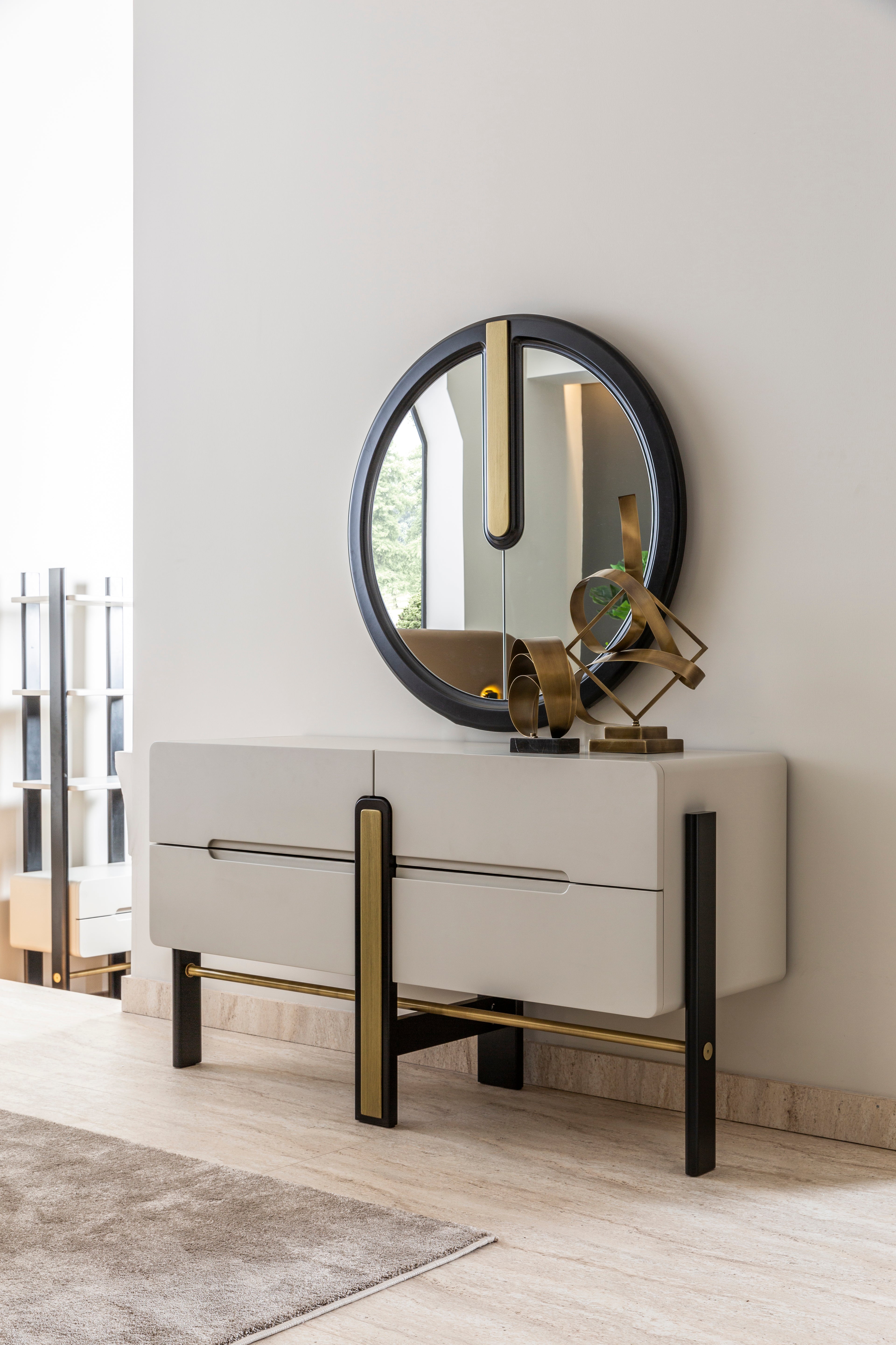 Скрин «Bergama» + огледало, с четири чекмеджета, размер 152х82х53см