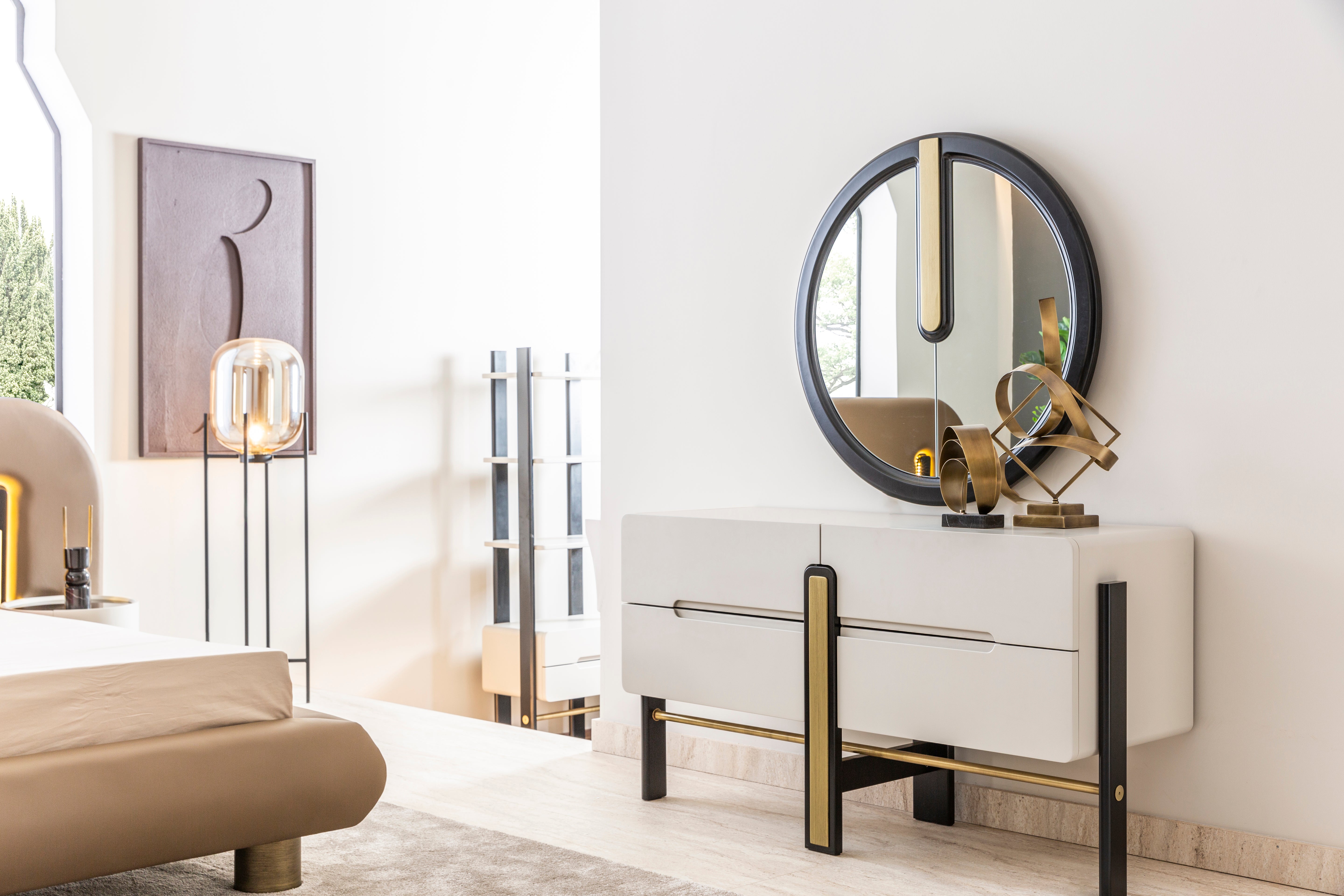 Скрин «Bergama» + огледало, с четири чекмеджета, размер 152х82х53см