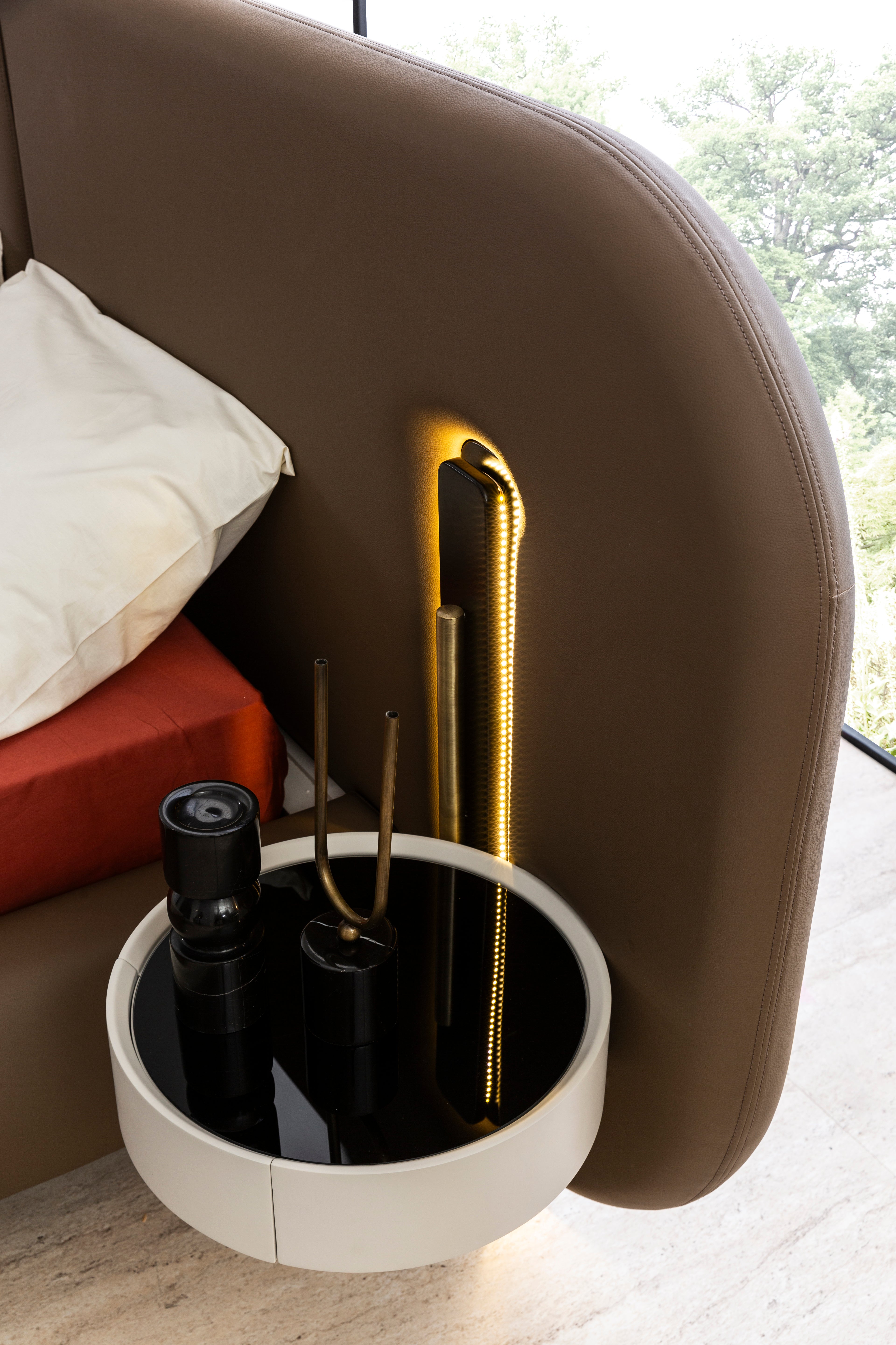 Нощно шкафче «Bergama» + чекмедже, размер 42х11х42см