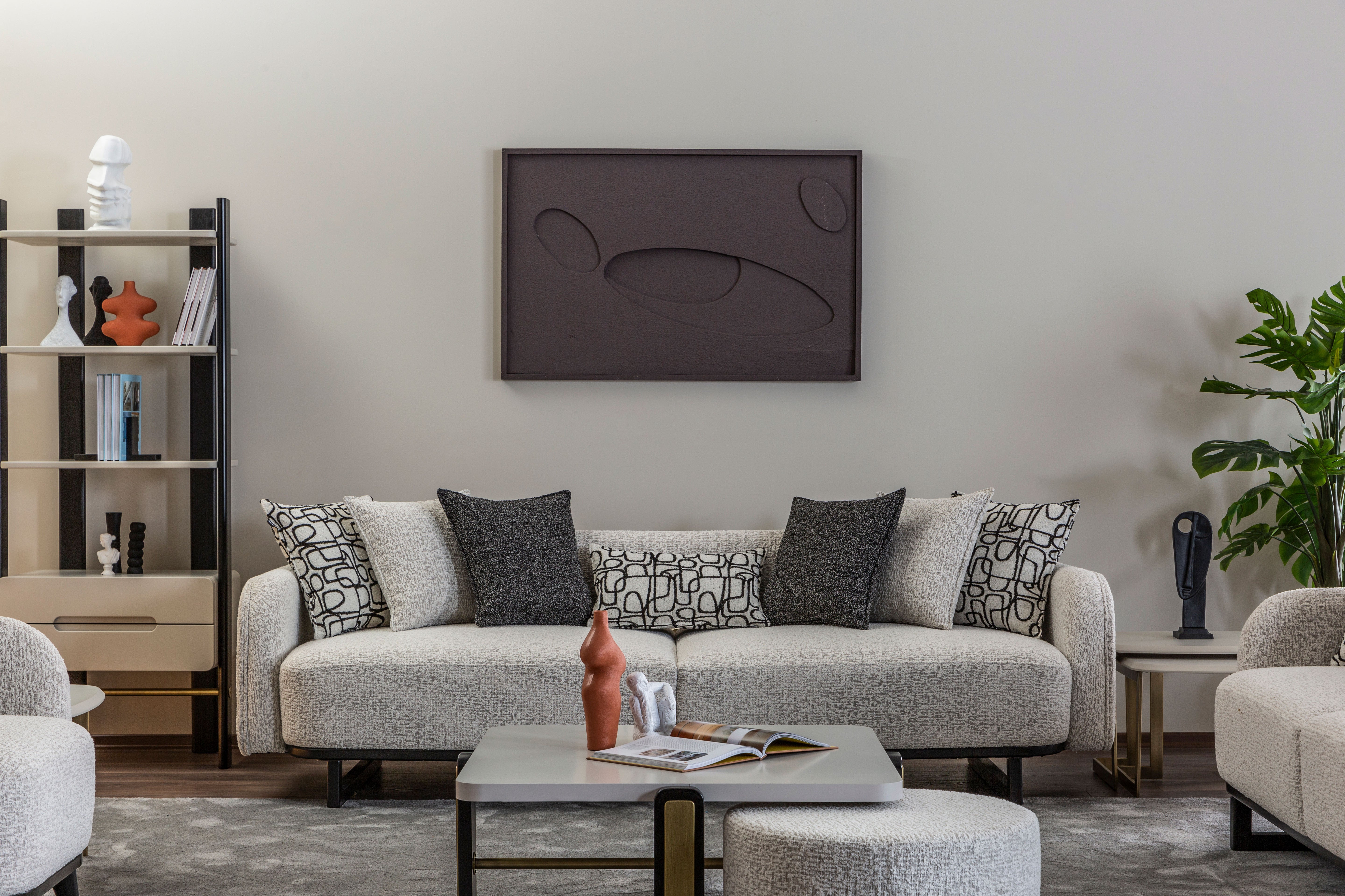 Четириместен диван «Bergama» + декоративни възглавници, ширина 255см