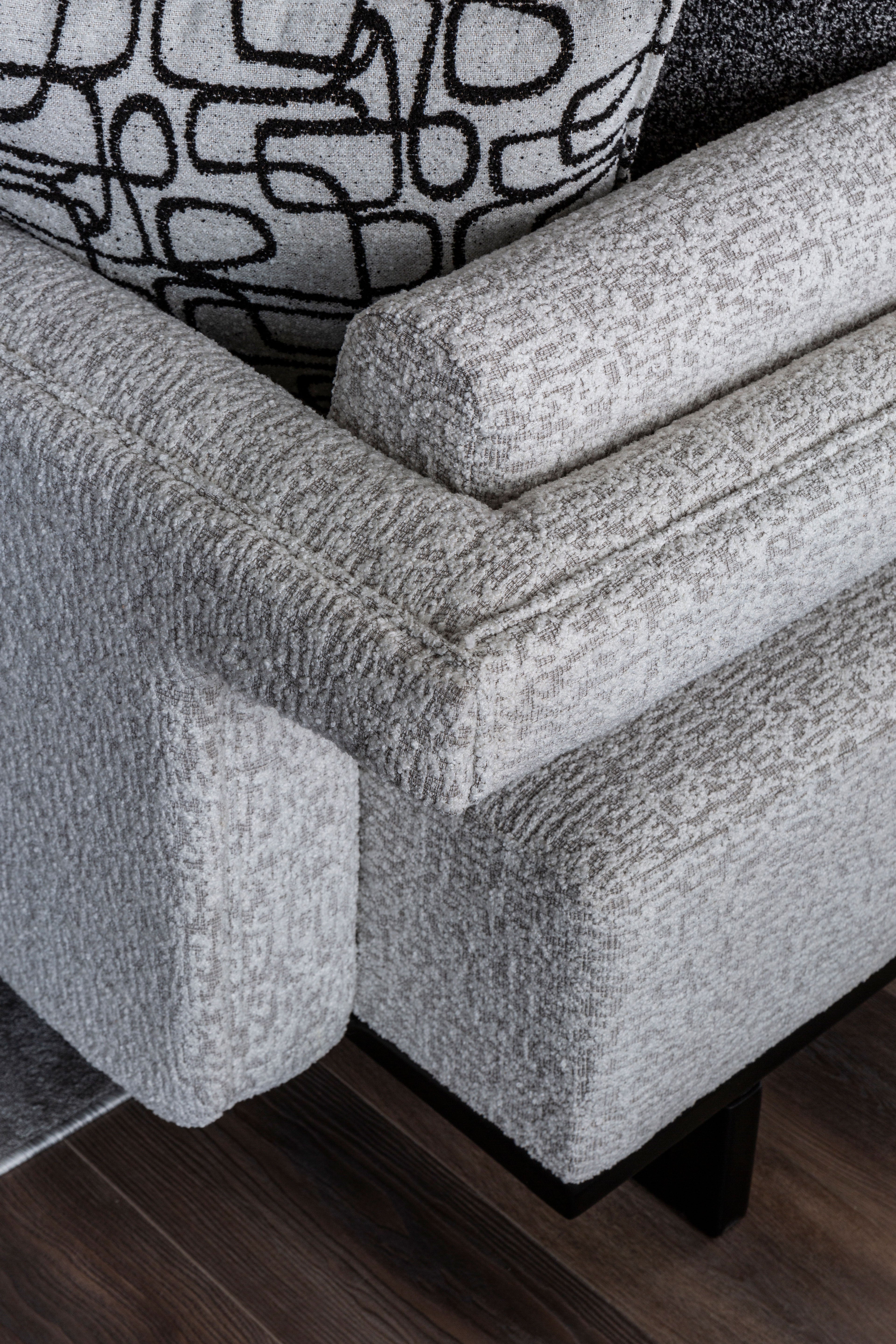 Четириместен диван «Bergama» + декоративни възглавници, ширина 255см