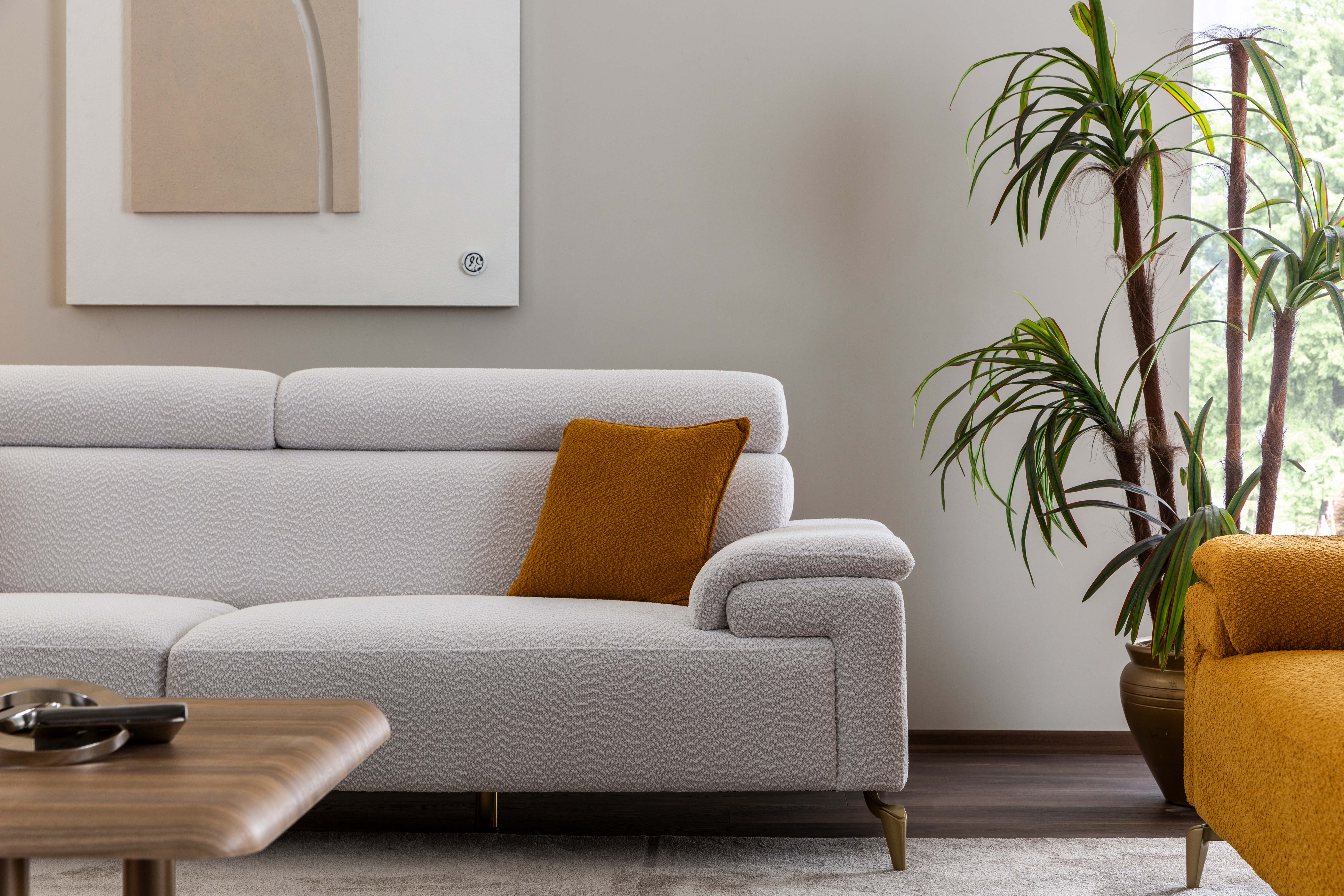 Tриместен диван «Loren» + 2 декоративни възглавници, ширина 250см