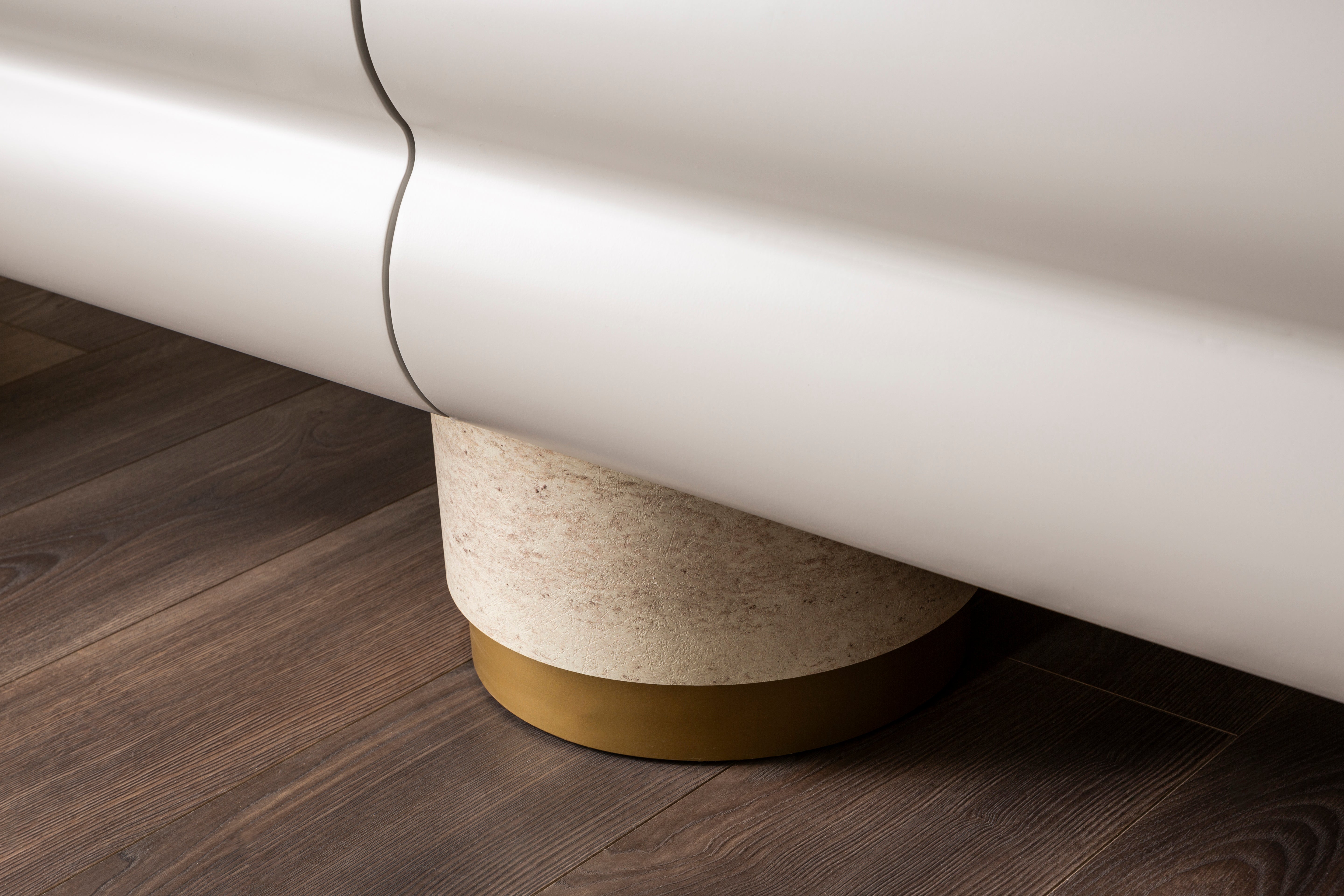 Бюфет «Milas» с осем чекмеджета, размер 218х82х53см