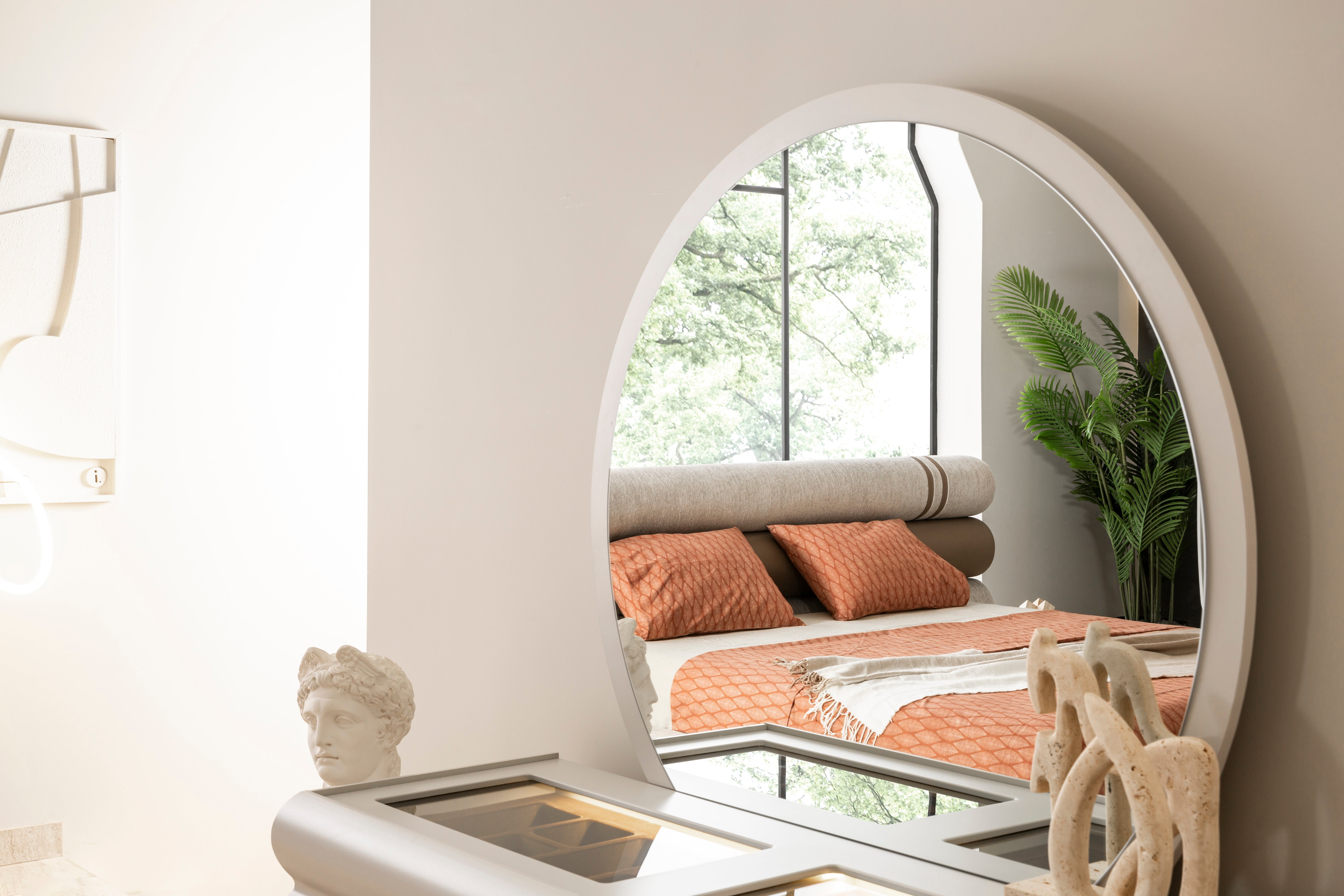 Тоалетка «Milas» + огледало, табуретка, с четири чекмеджета, размер 187х78х55см