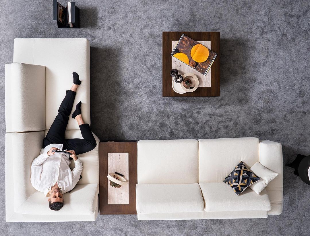 Модулен диван «Ada» с подвижни облегалки, конзолна масичка