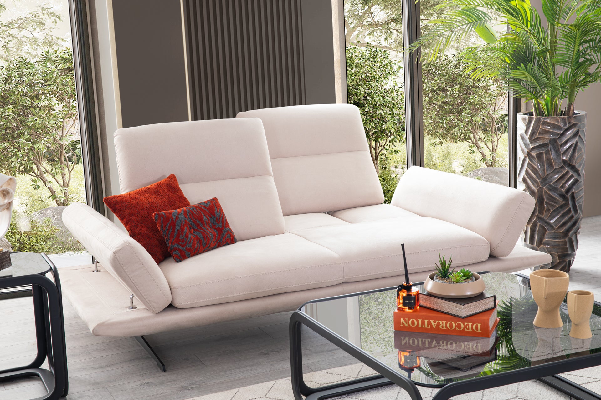 Триместен разтегателен диван «Mostar» + 2 декоративни възглавници, ширина 220см