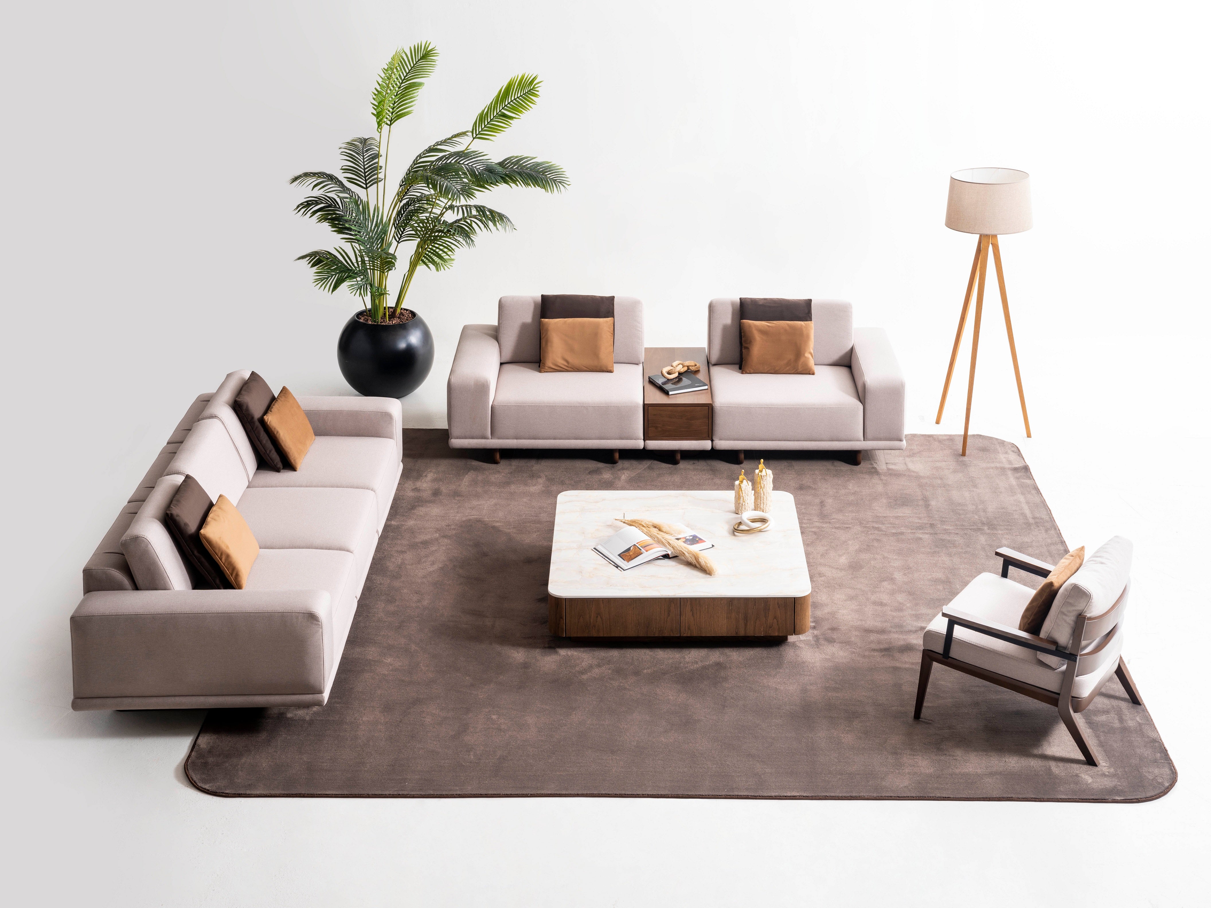 Четириместен диван «Exence» + четири декоративни възглавници, ширина 260см