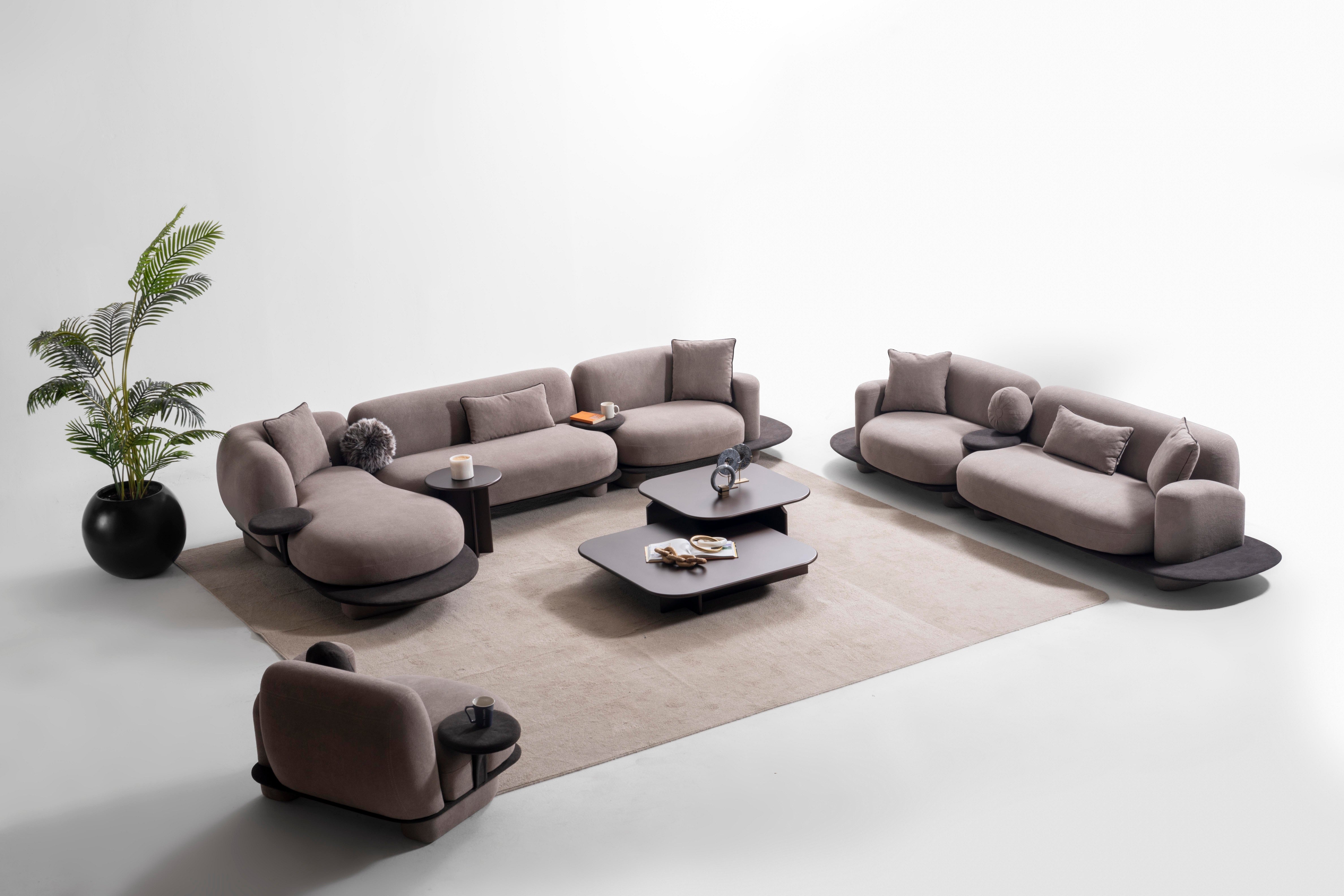 Триместен диван «Bonbon» + декоративни възглавници, ширина 345см