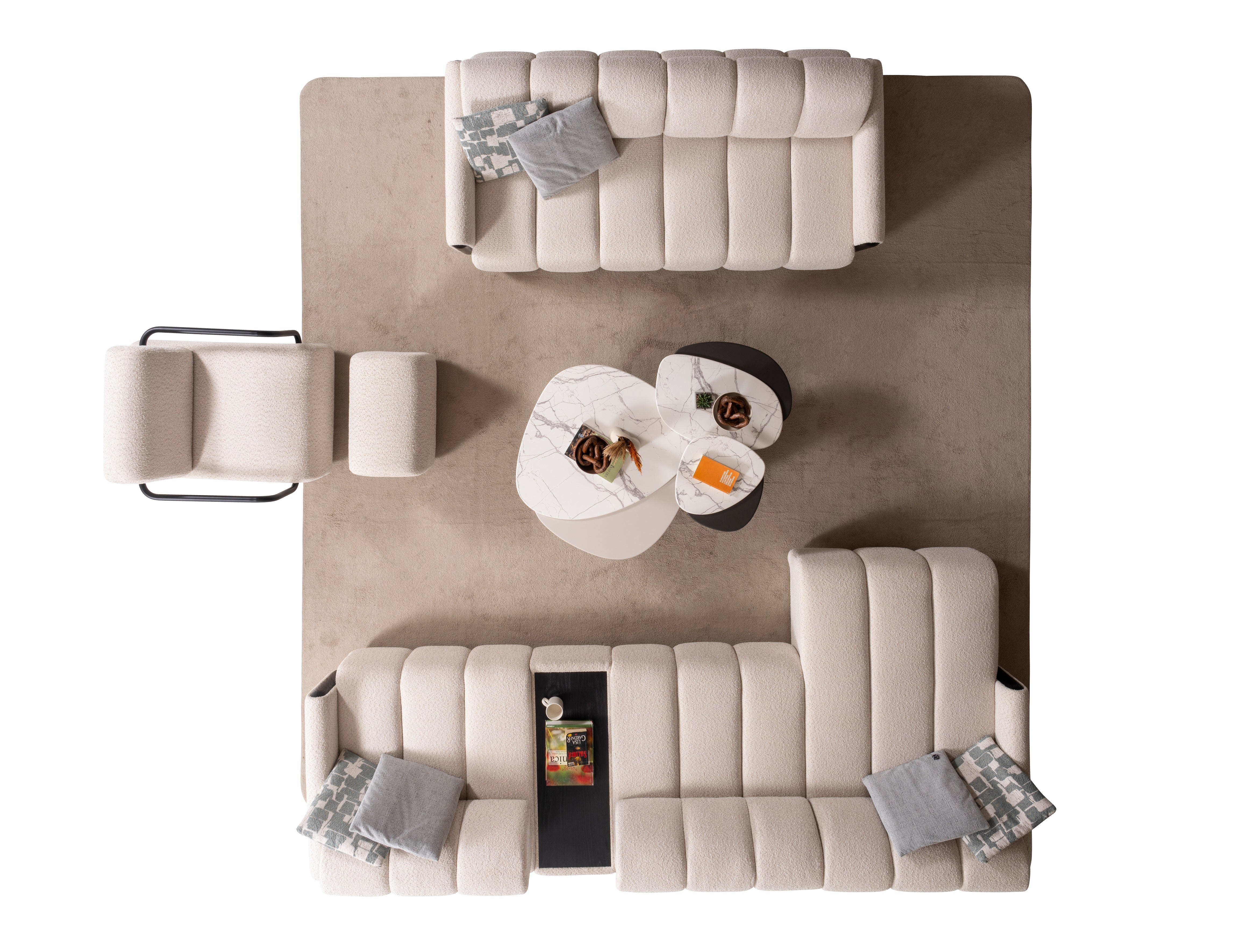 Триместен разтегателен диван «Rivian» + декоративни възглавници, ширина 216см