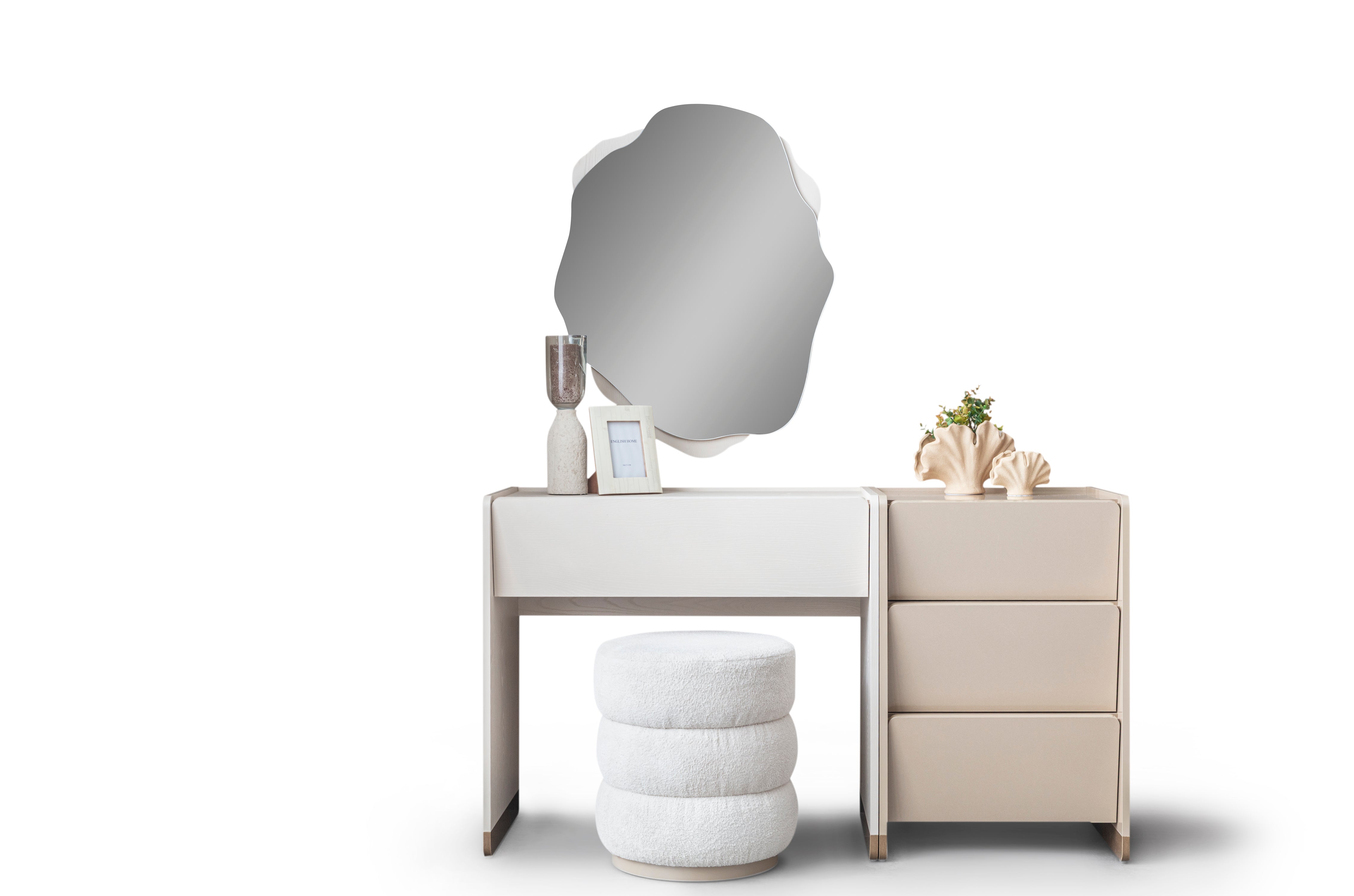 Огледало за тоалетка «Japandi» с размер 69х88х3см