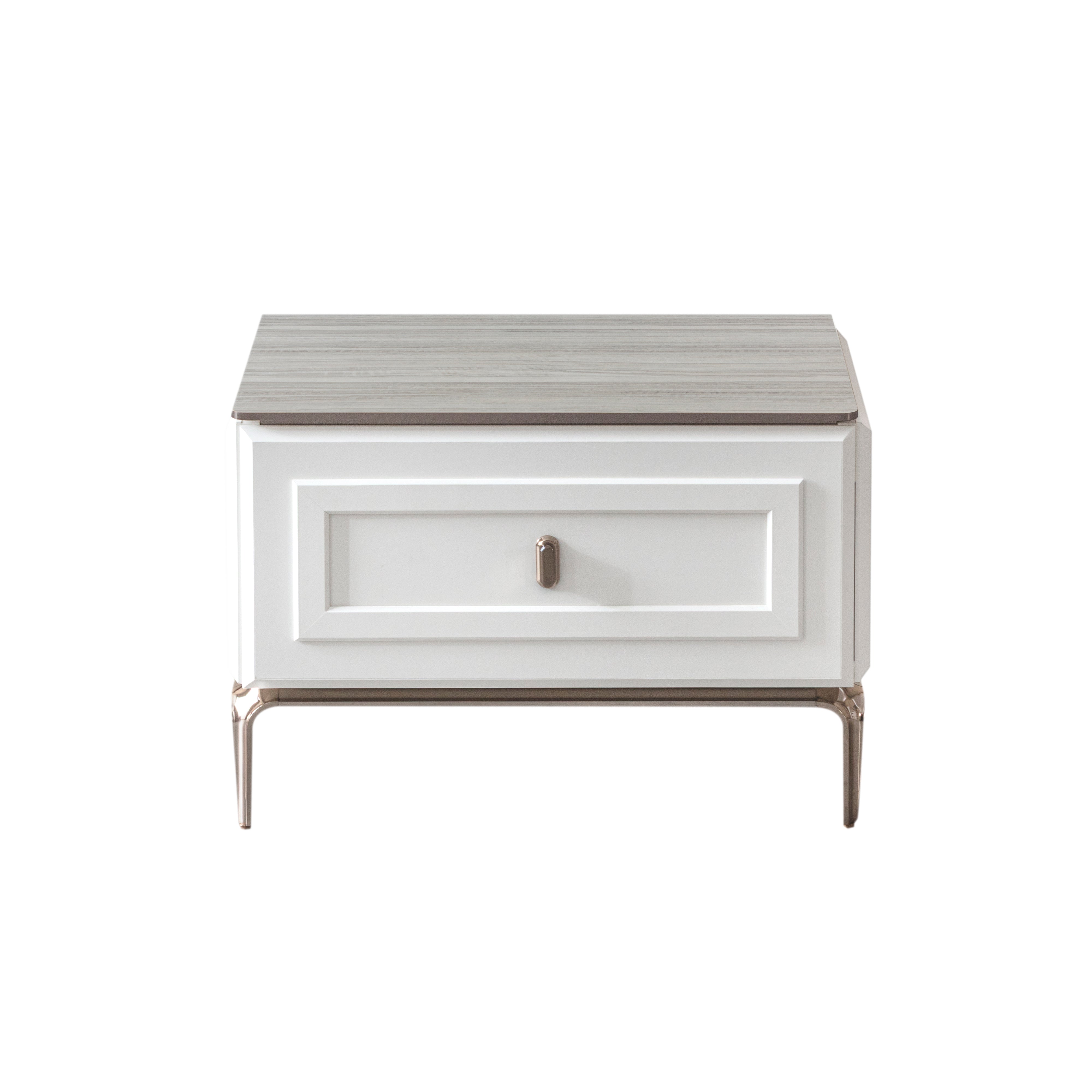 Нощно шкафче «Chloe» с размер 65х44х46см