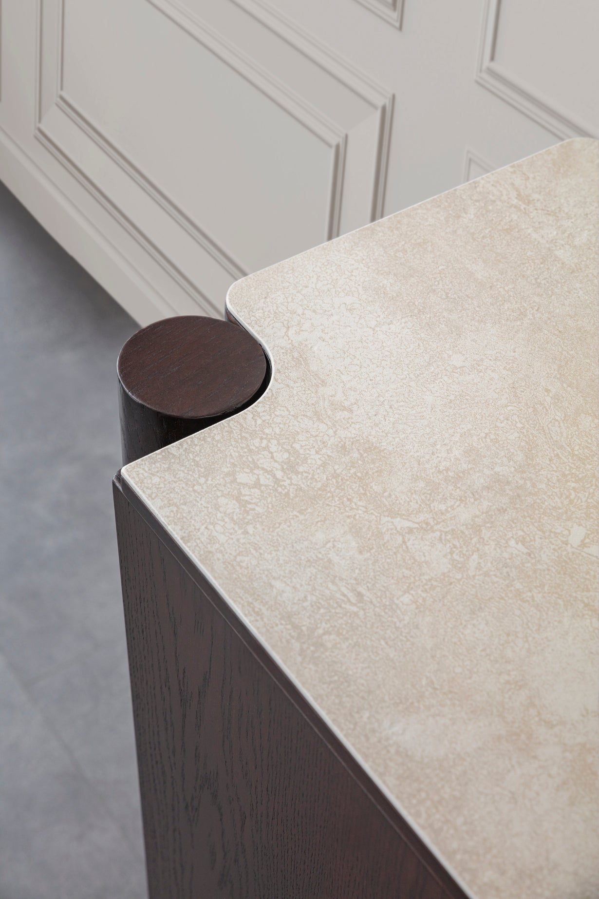 Бюфет «Alaska» с естествен фурнир, с размер 230х78х57см