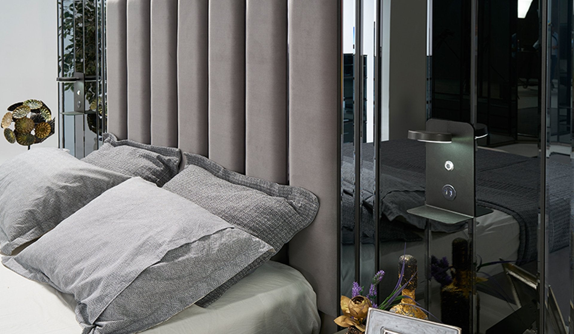 Тапицирано легло «Oylat» с осветление