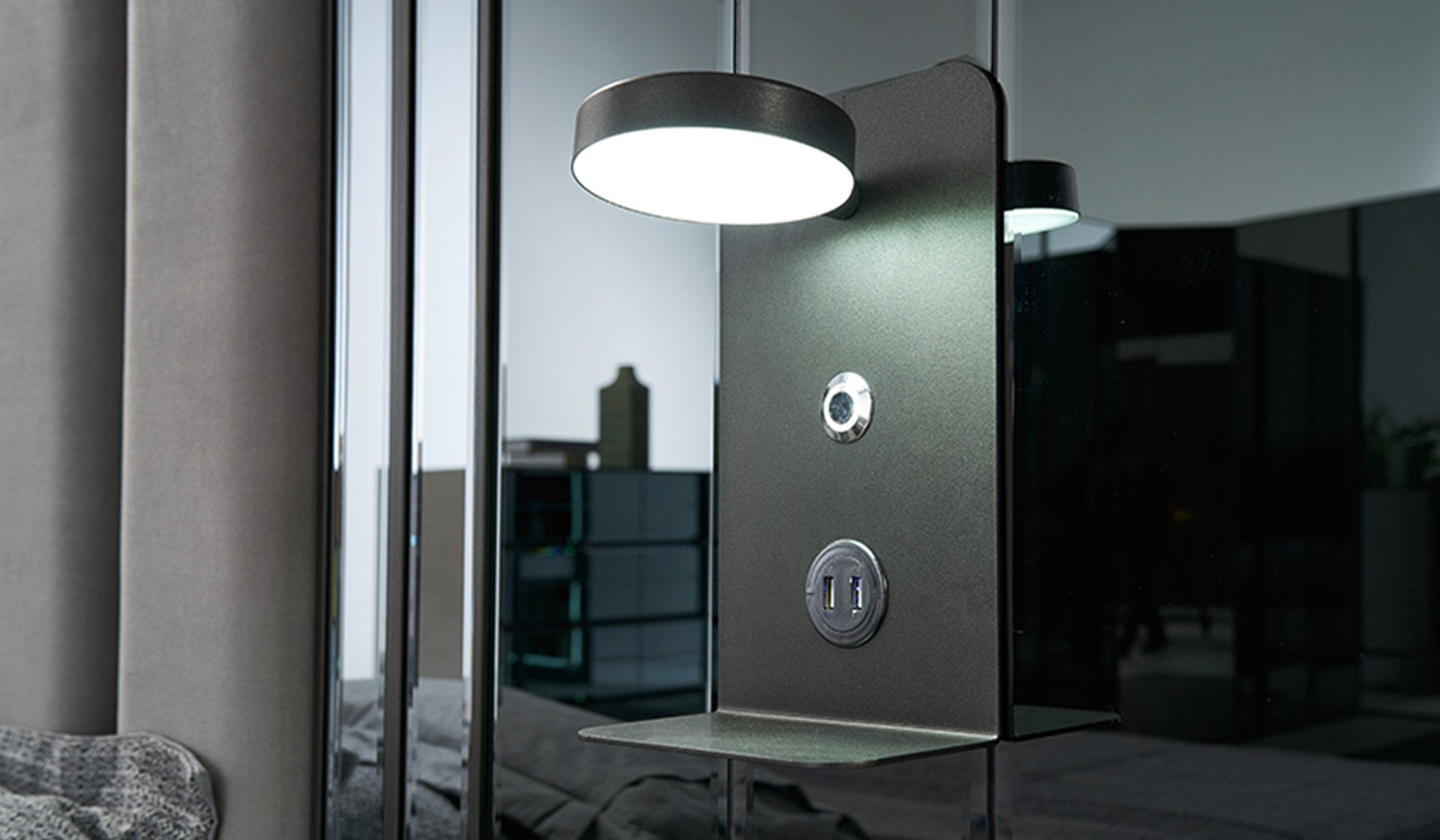 Тапицирано легло «Oylat» с осветление