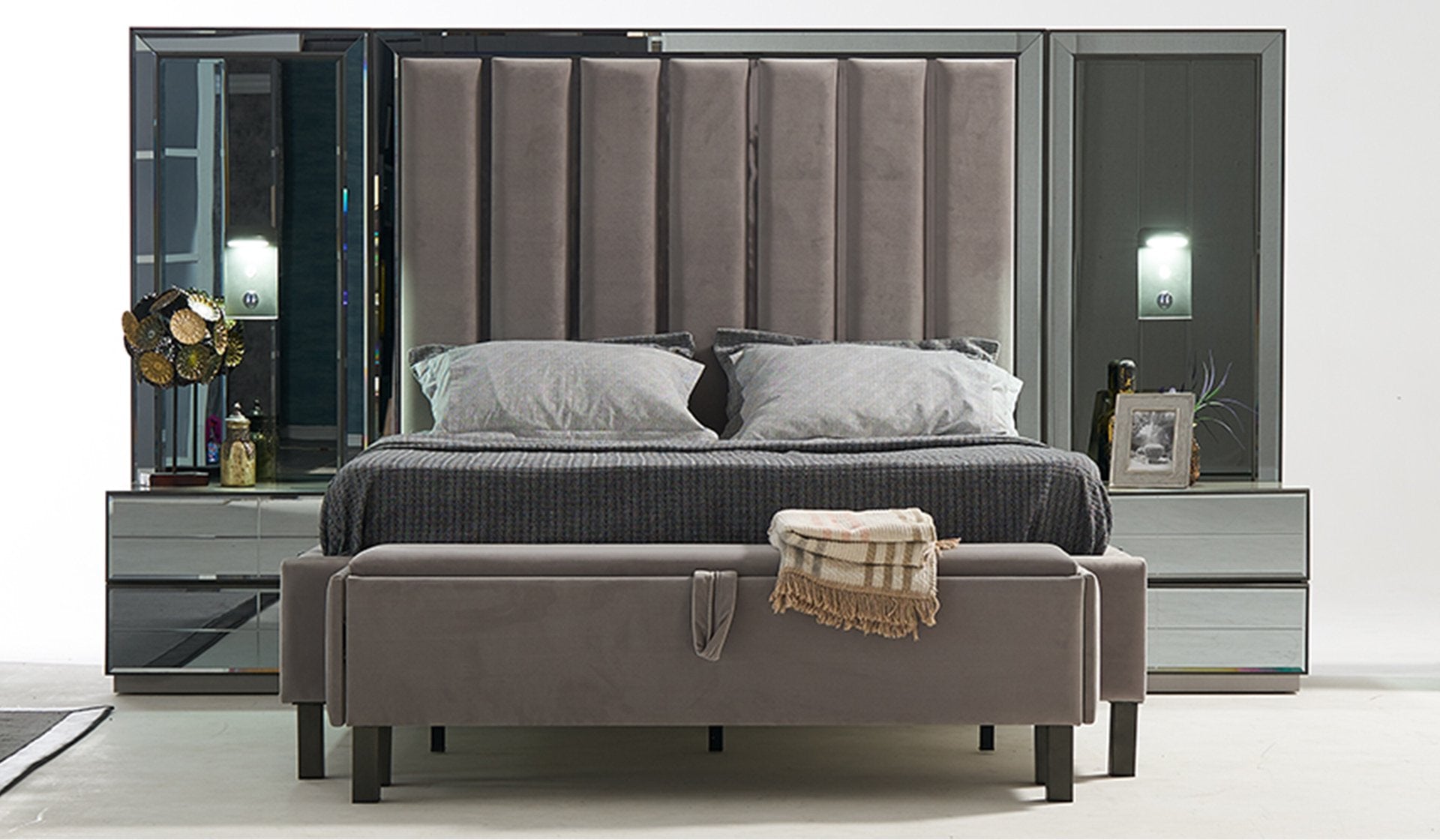 Тапицирано легло «Oylat» с осветление