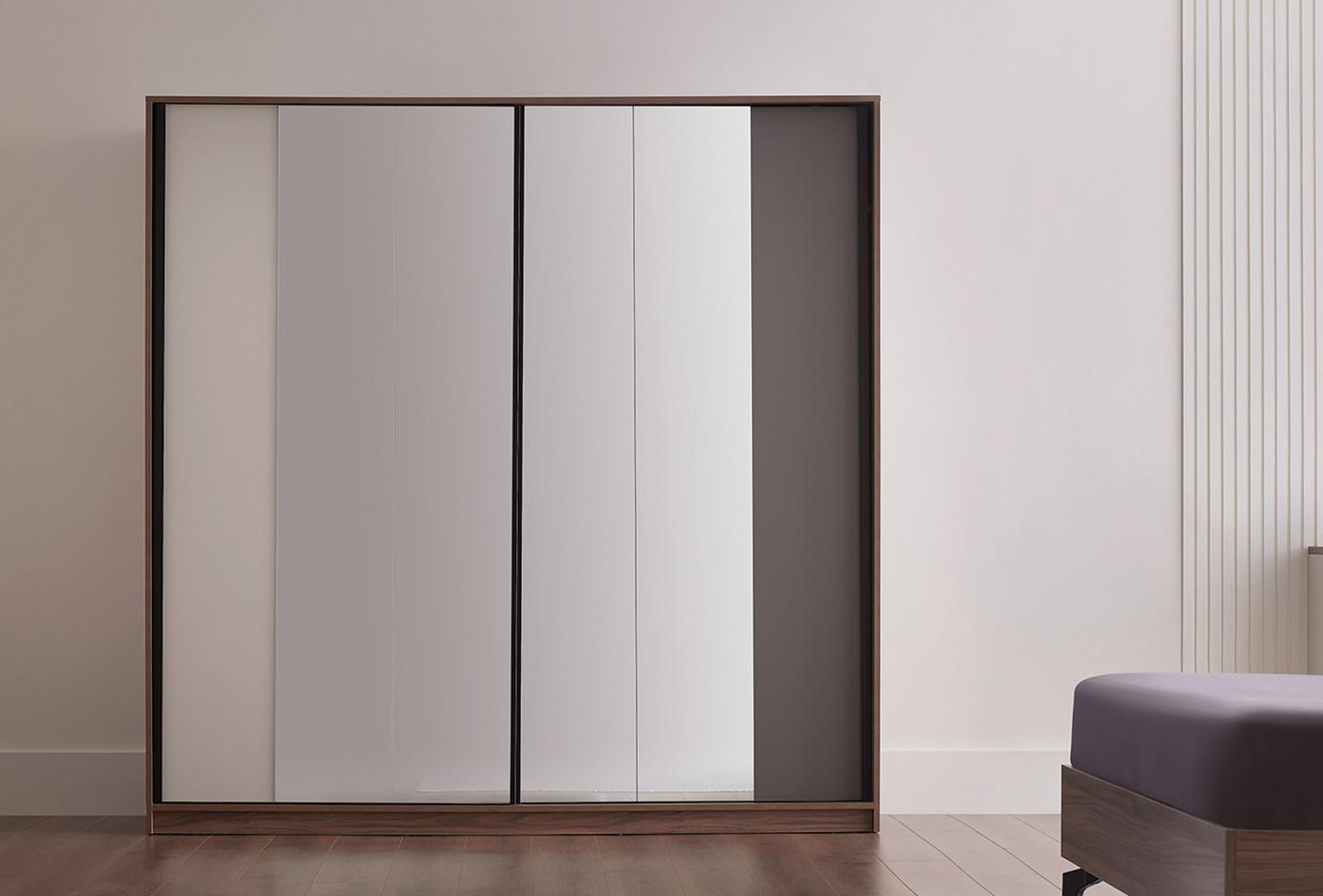 Гардероб с плъзгащи врати «Cordell» с огледална врата, ширина 220см